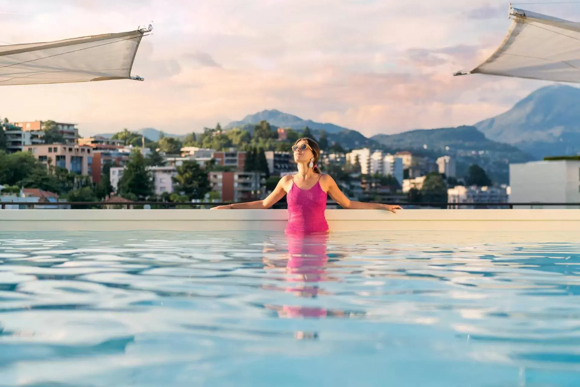 Swimming Pool in Hotel Admiral Lugano