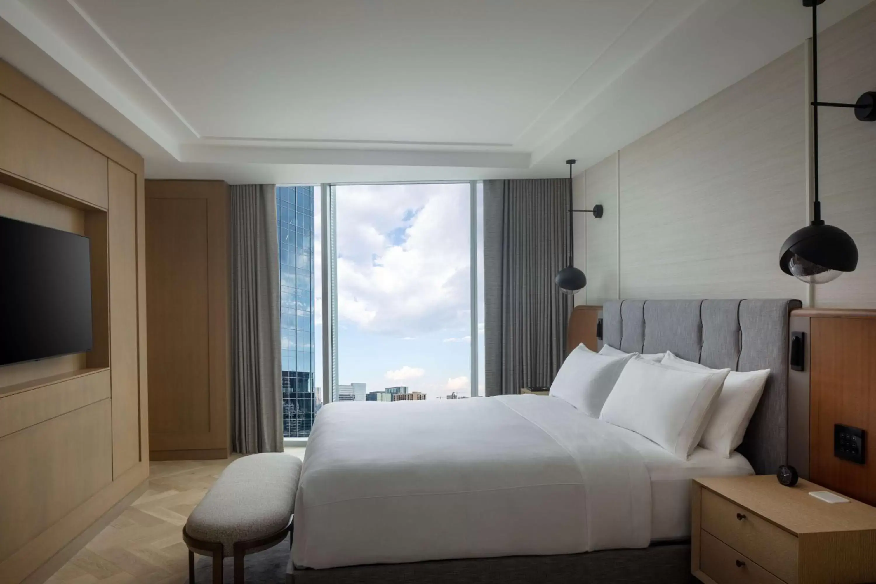 One-Bedroom Superior King Suite in Conrad Nashville One-Bedroom Superior King Suite in Conrad Nashville