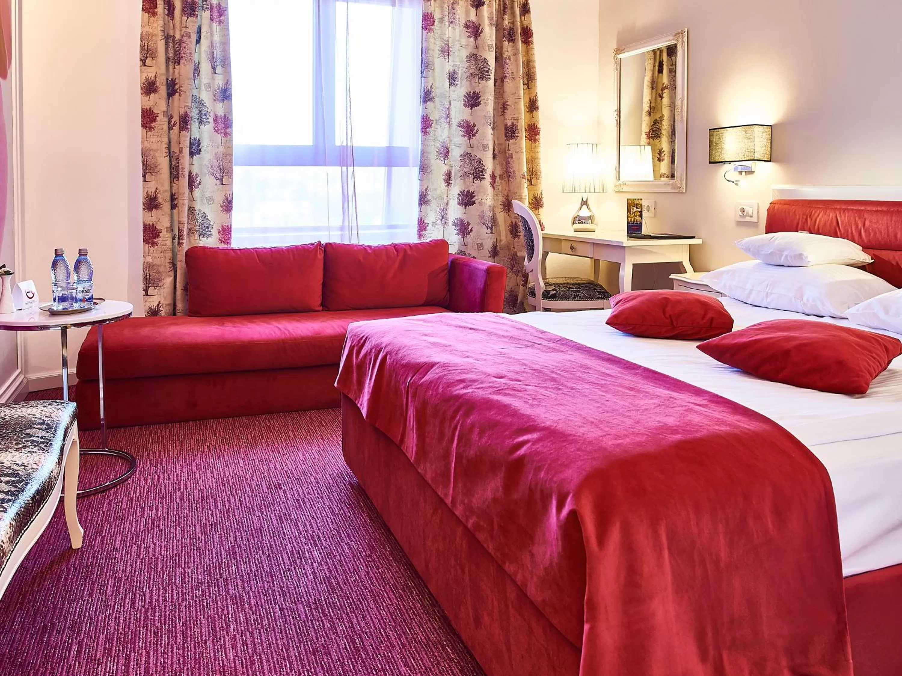 Bed in Continental Forum Tirgu Mures