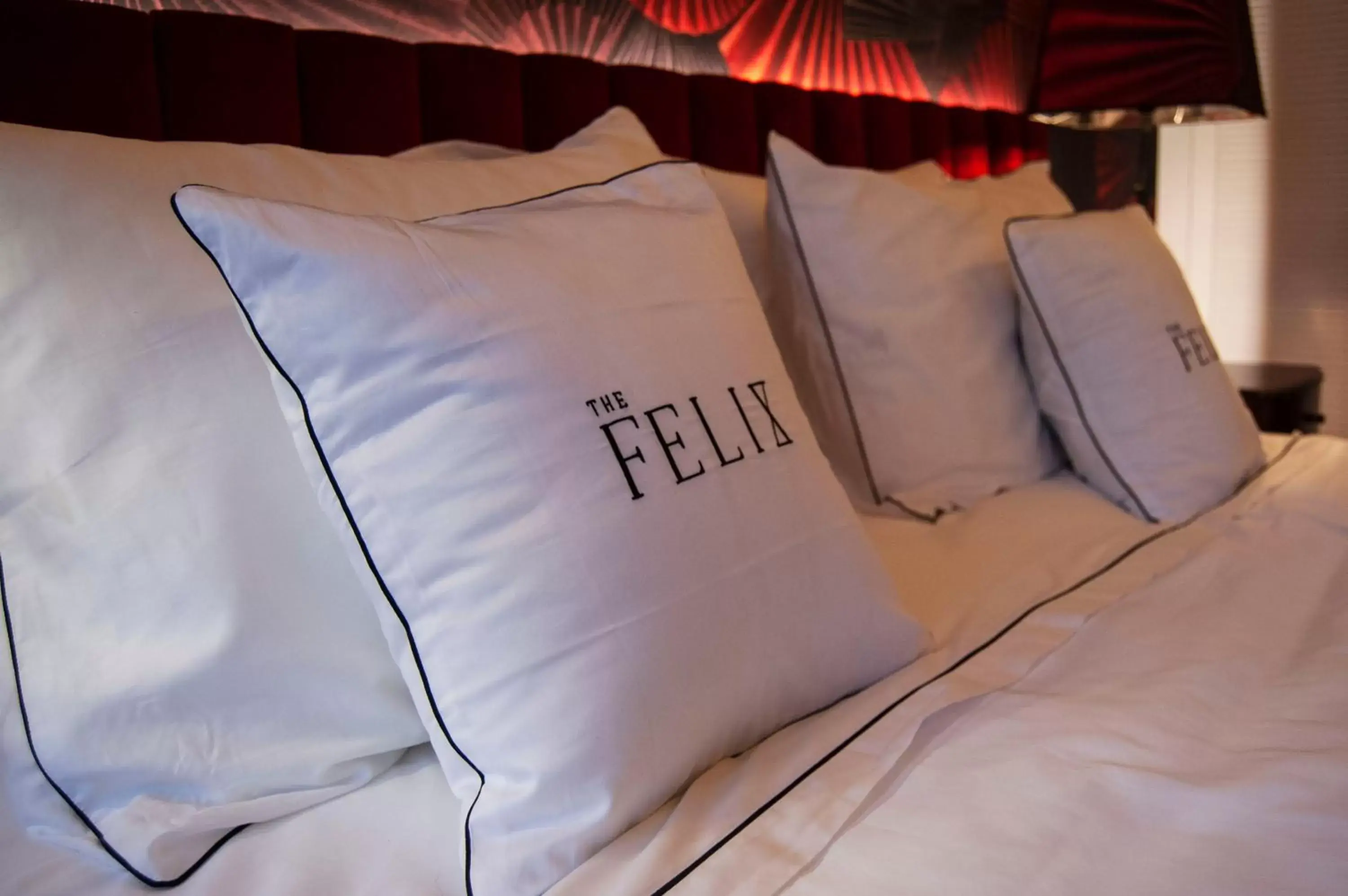 Deluxe Double or Twin Room in The Felix 10