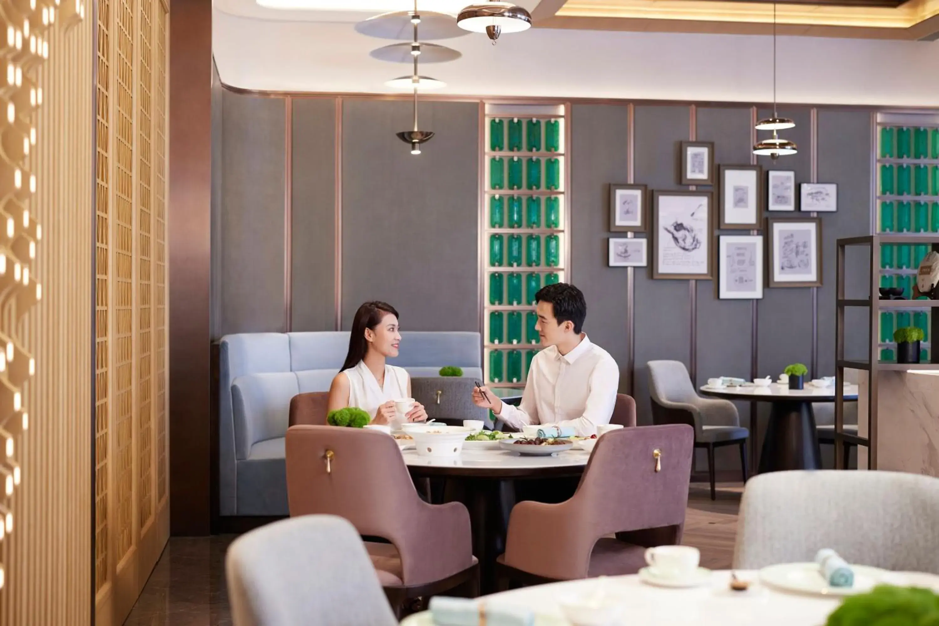 Restaurant/places to eat in Tianjin Marriott Hotel National Convention and Exhibition Center