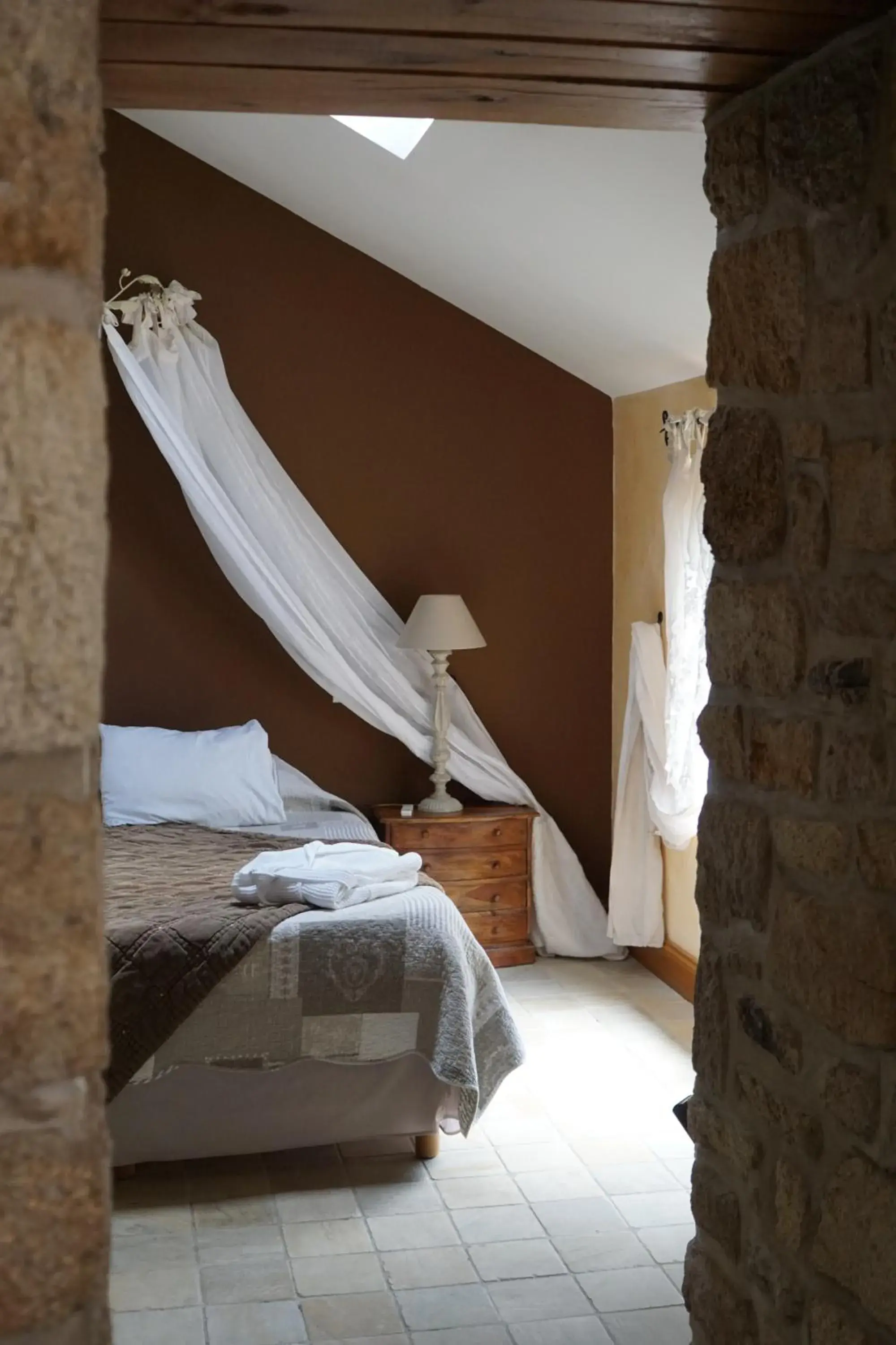 Bedroom, Bed in Manoir Des Douets Fleuris