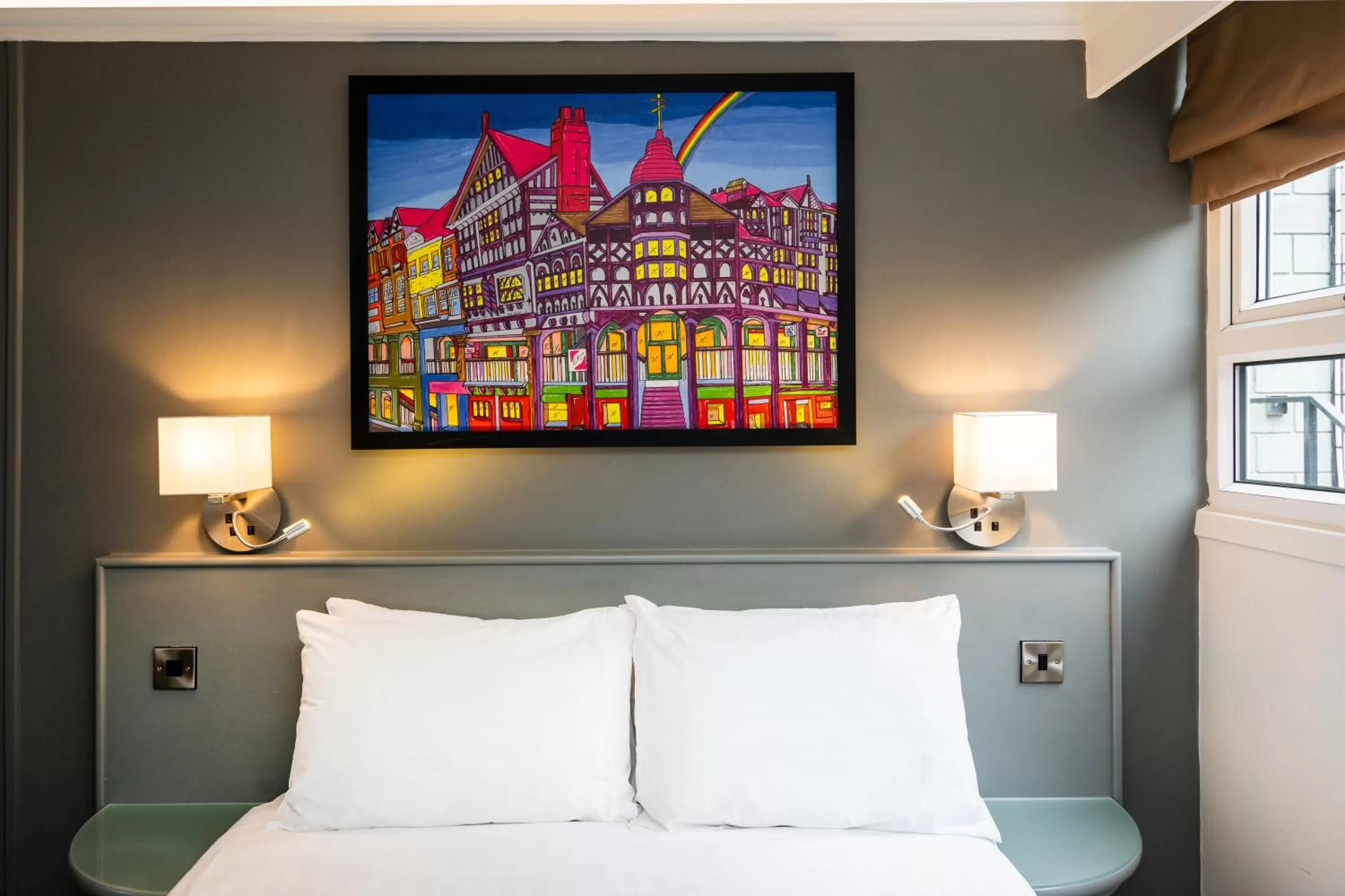 Bed in Mercure Chester Abbots Well Hotel