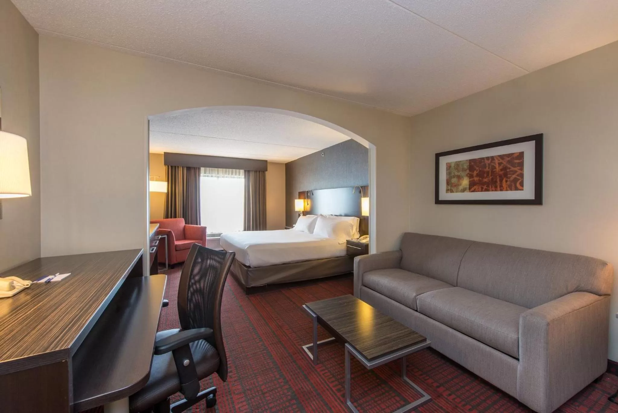 Bedroom, Bed in Holiday Inn Express Hotel & Suites Auburn by IHG