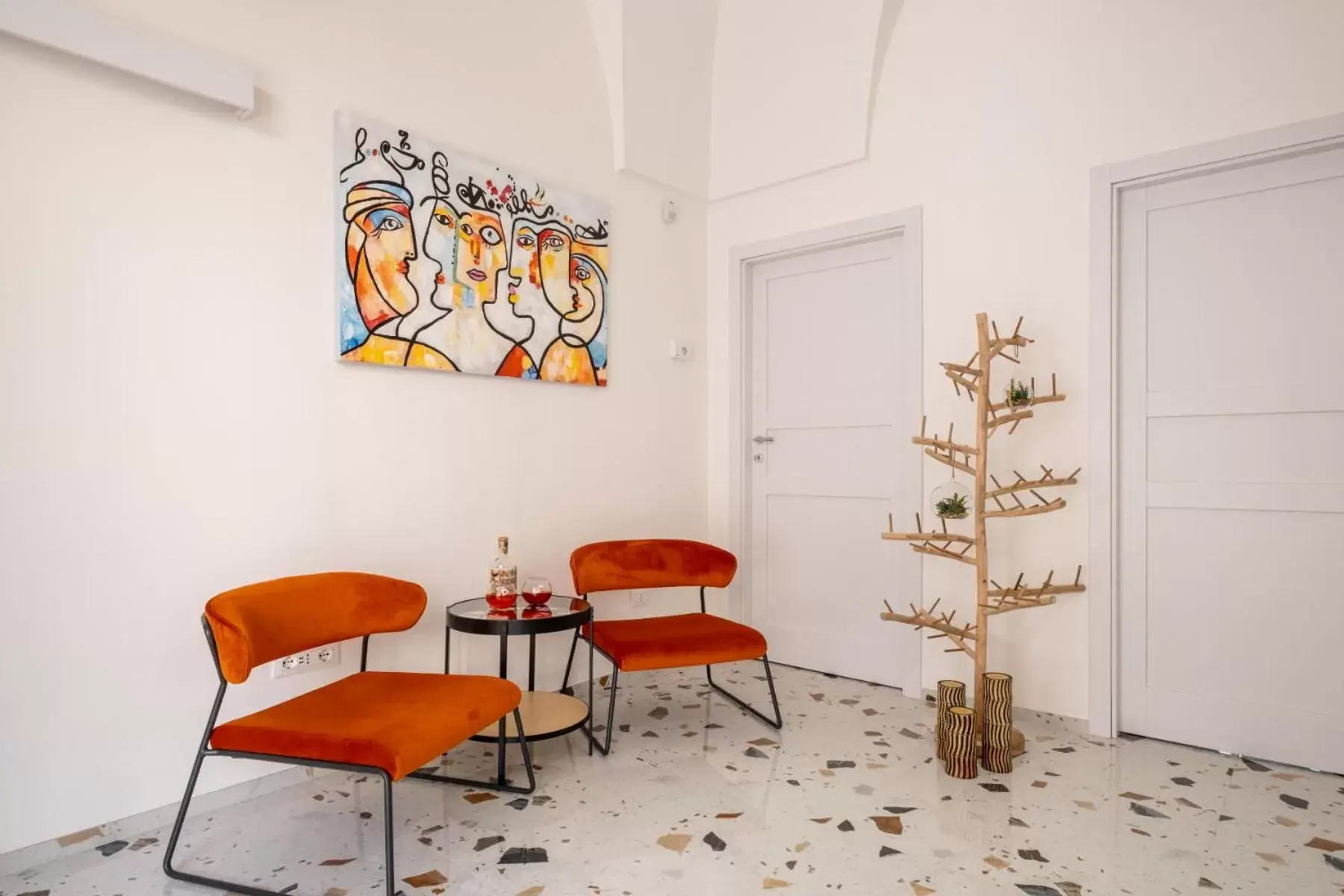 Lobby or reception, Dining Area in La Bella Ostuni Suites