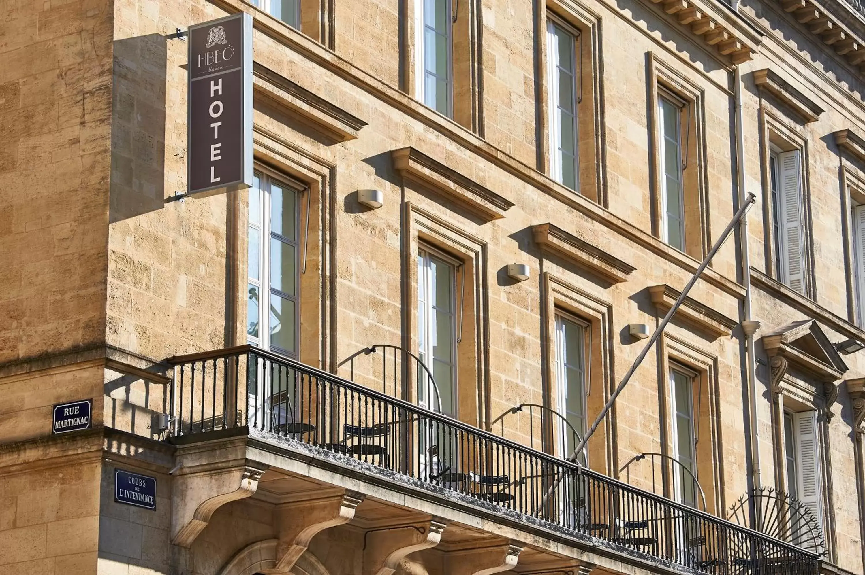 Facade/entrance, Property Building in Best Western Premier HBEO Bordeaux Centre