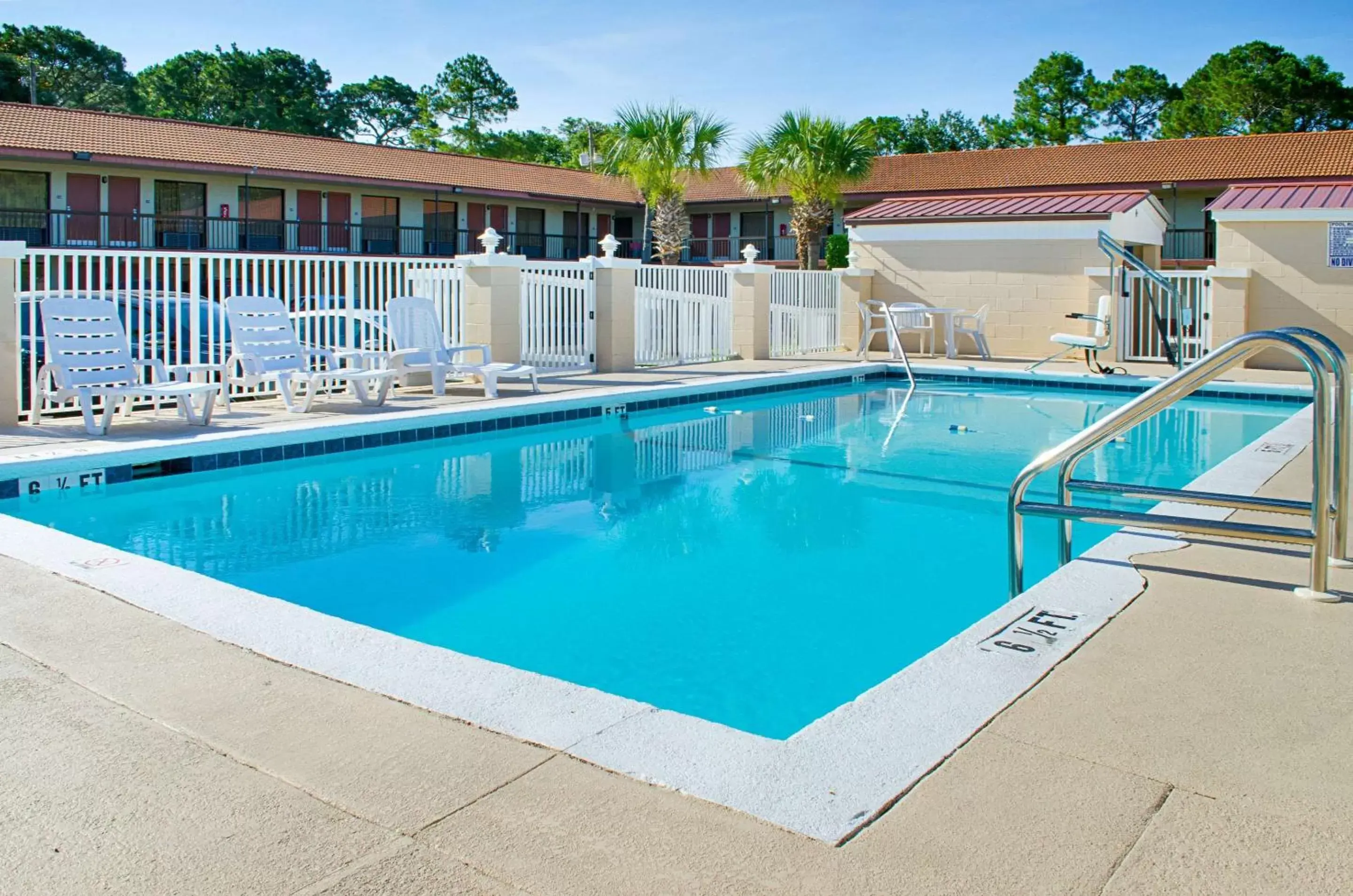 On site, Swimming Pool in Rodeway Inn Panama City