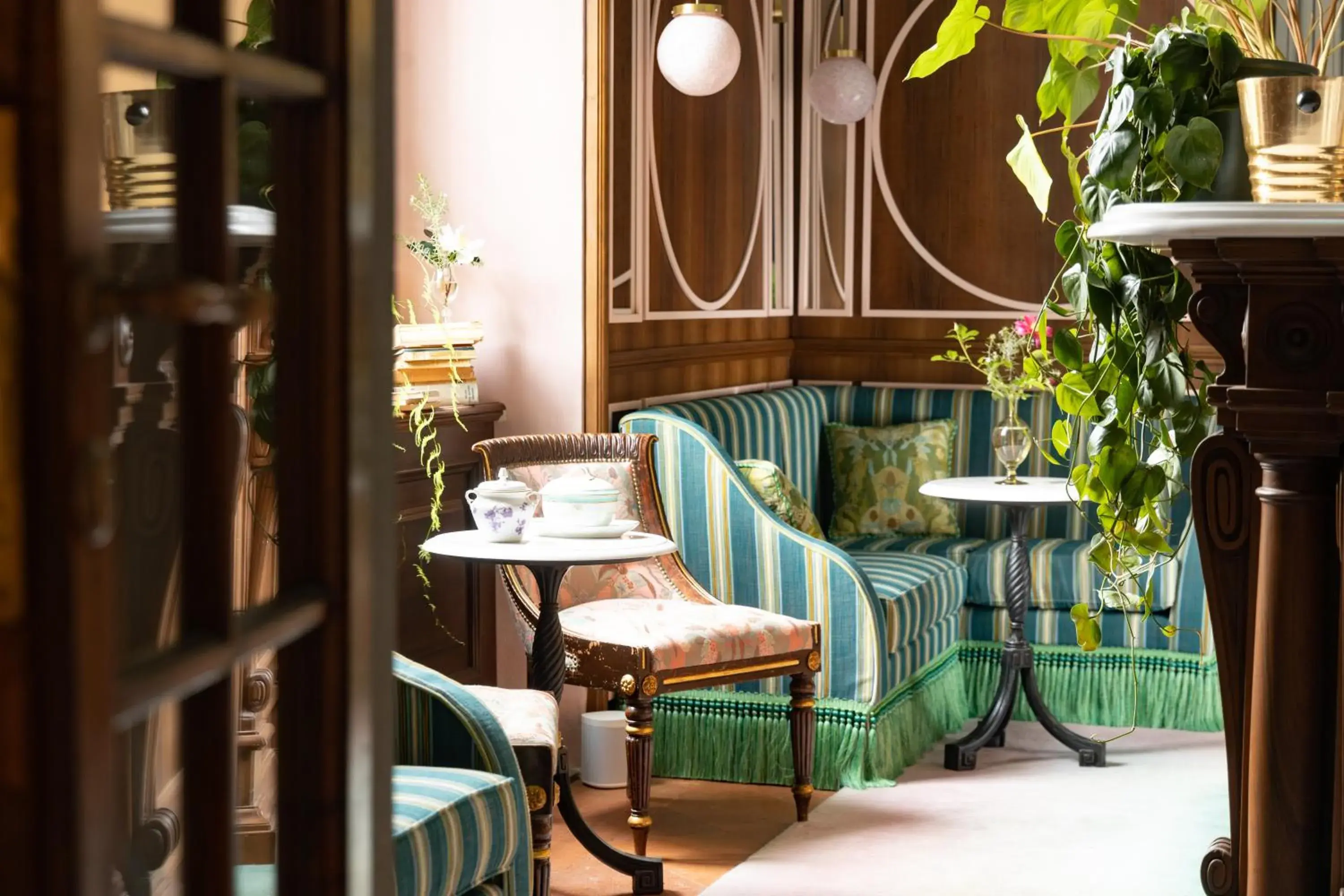 Lounge or bar in Il Salviatino Firenze Lounge or bar in Il Salviatino Firenze