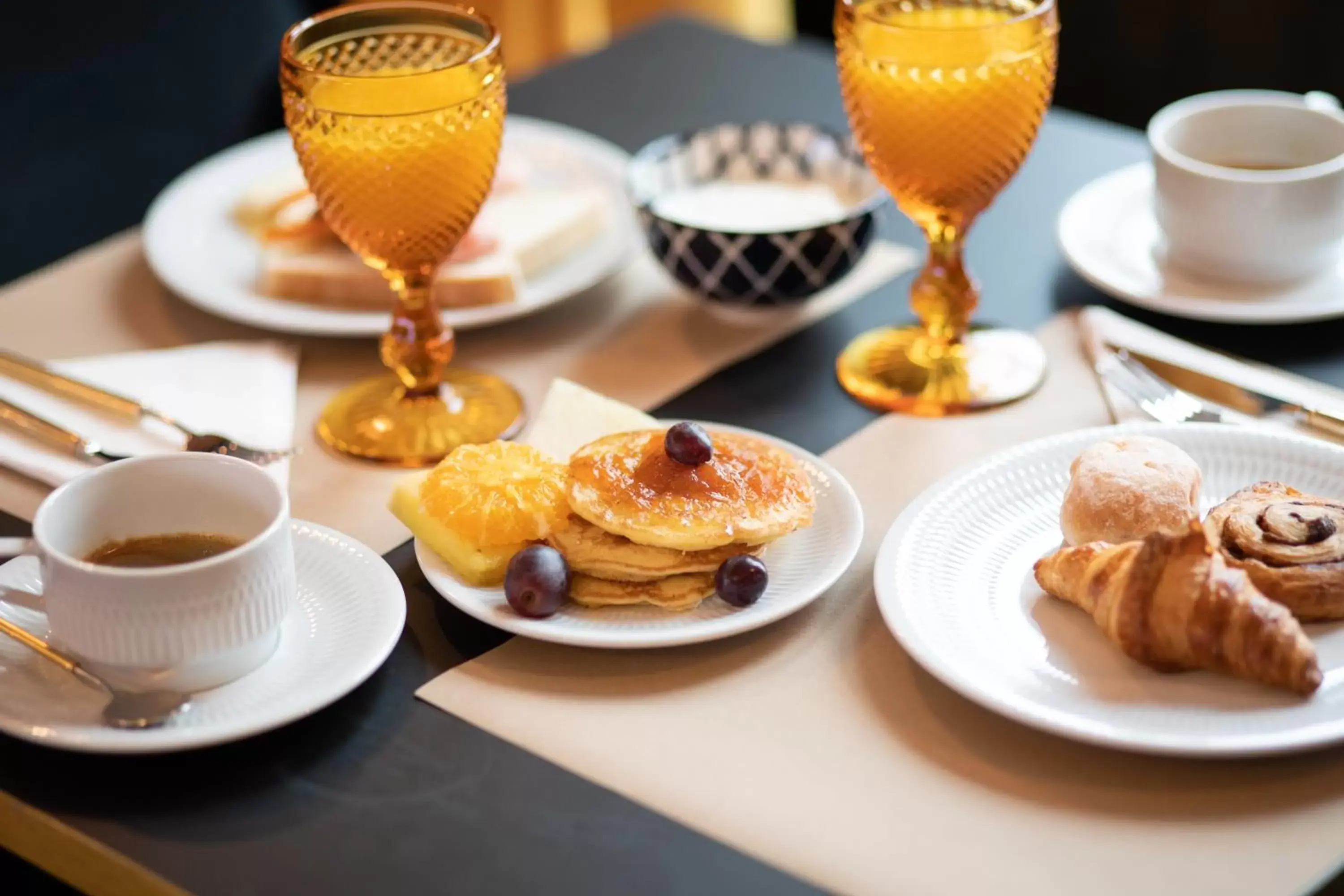 Breakfast in Hotel República