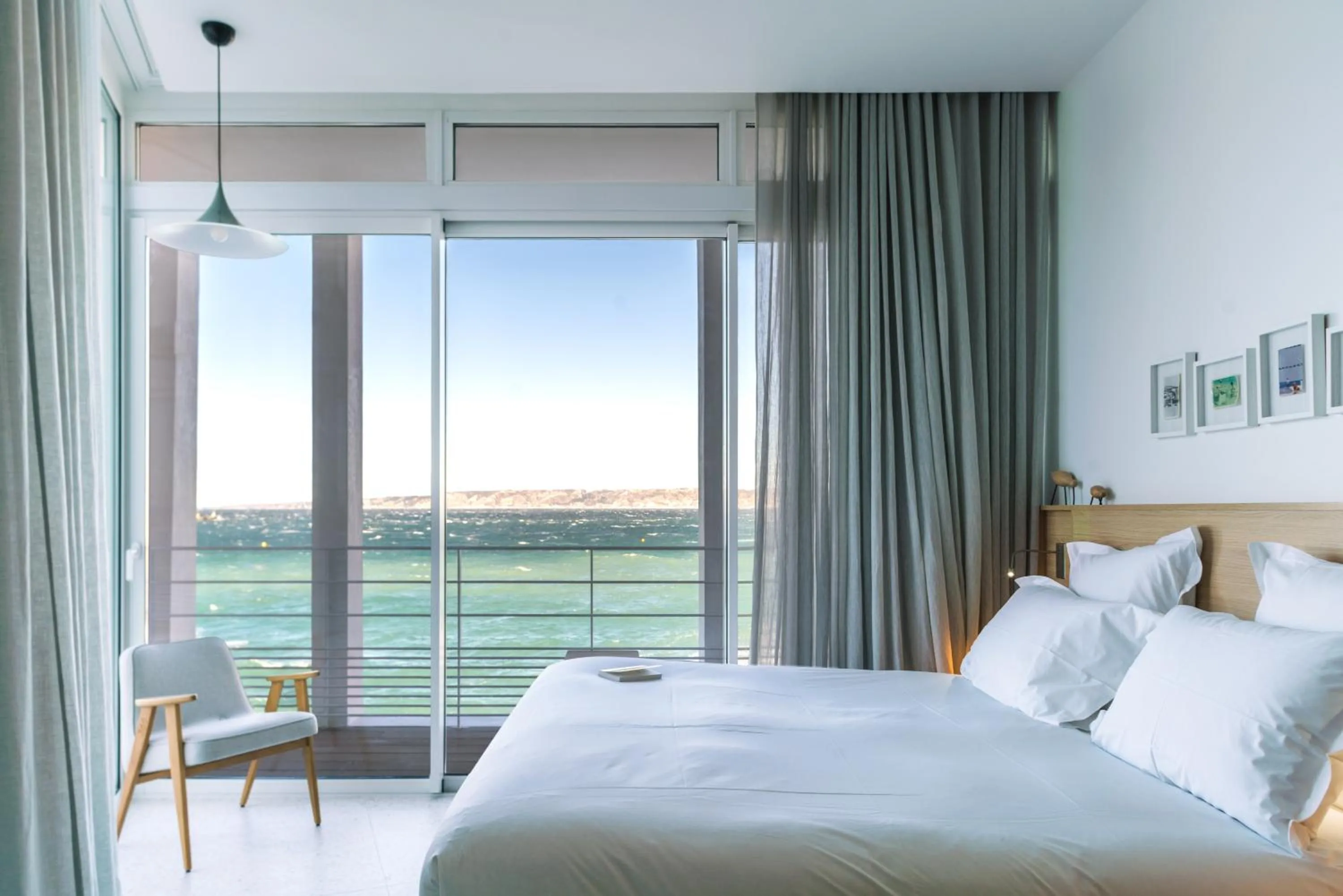 Photo of the whole room, Bed in Les Bords De Mer