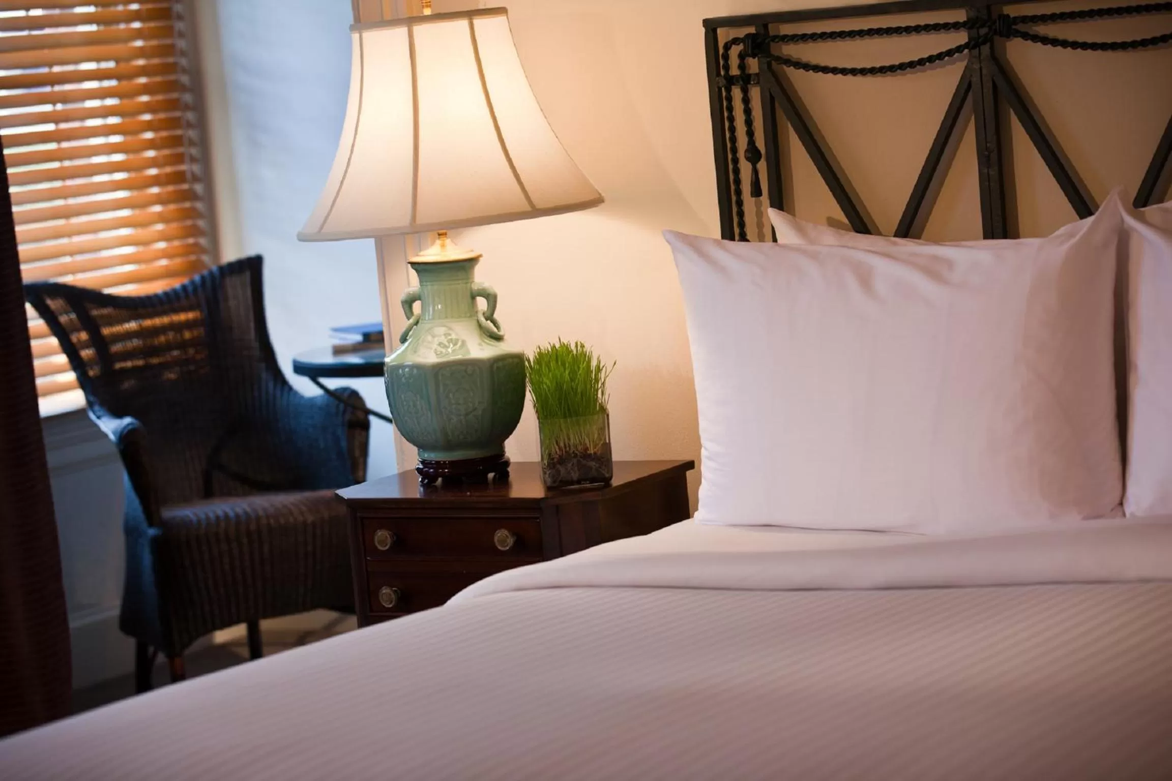 Bed in Hotel Lombardy