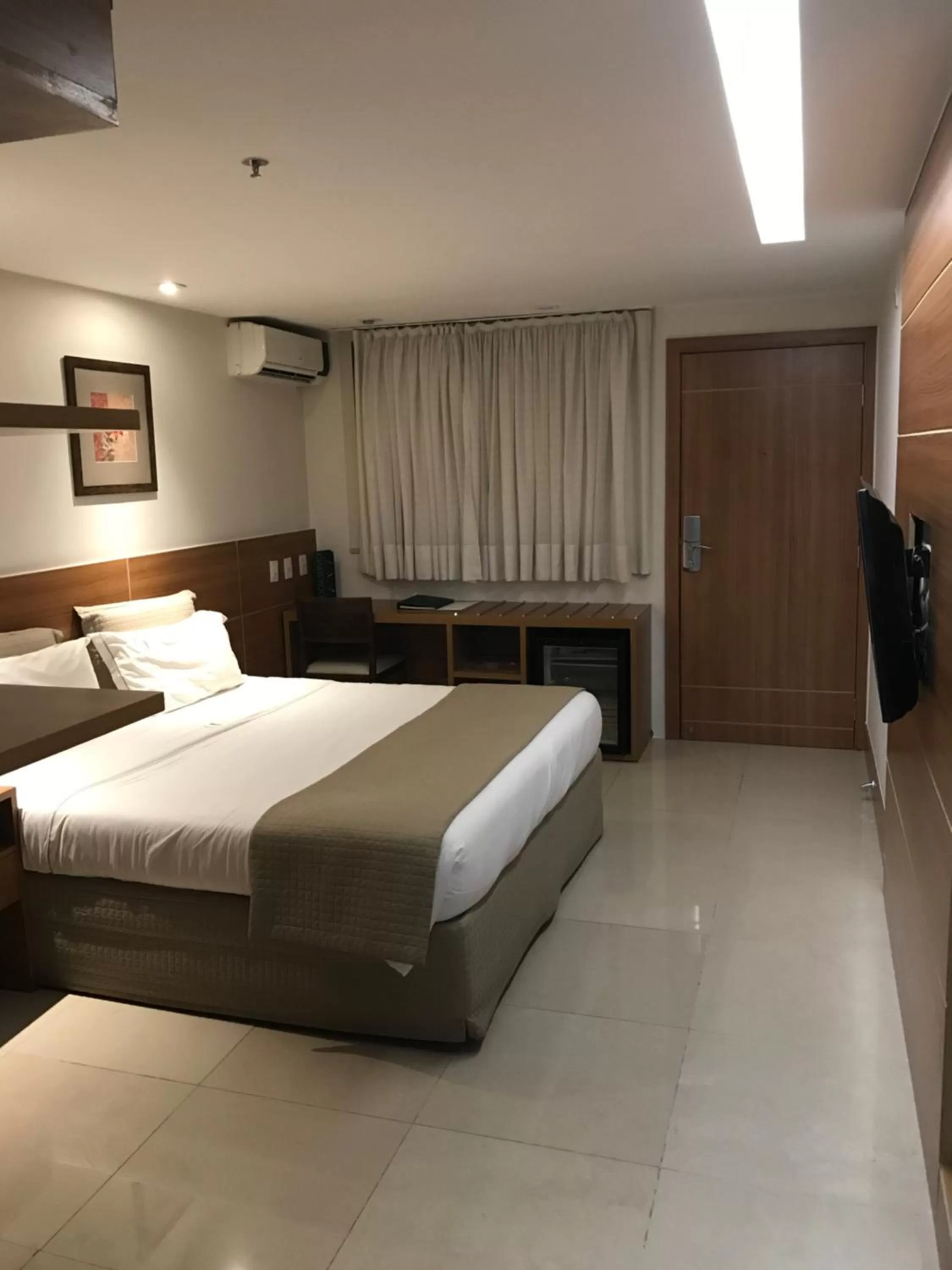 Property building, Bed in Américas Granada Hotel