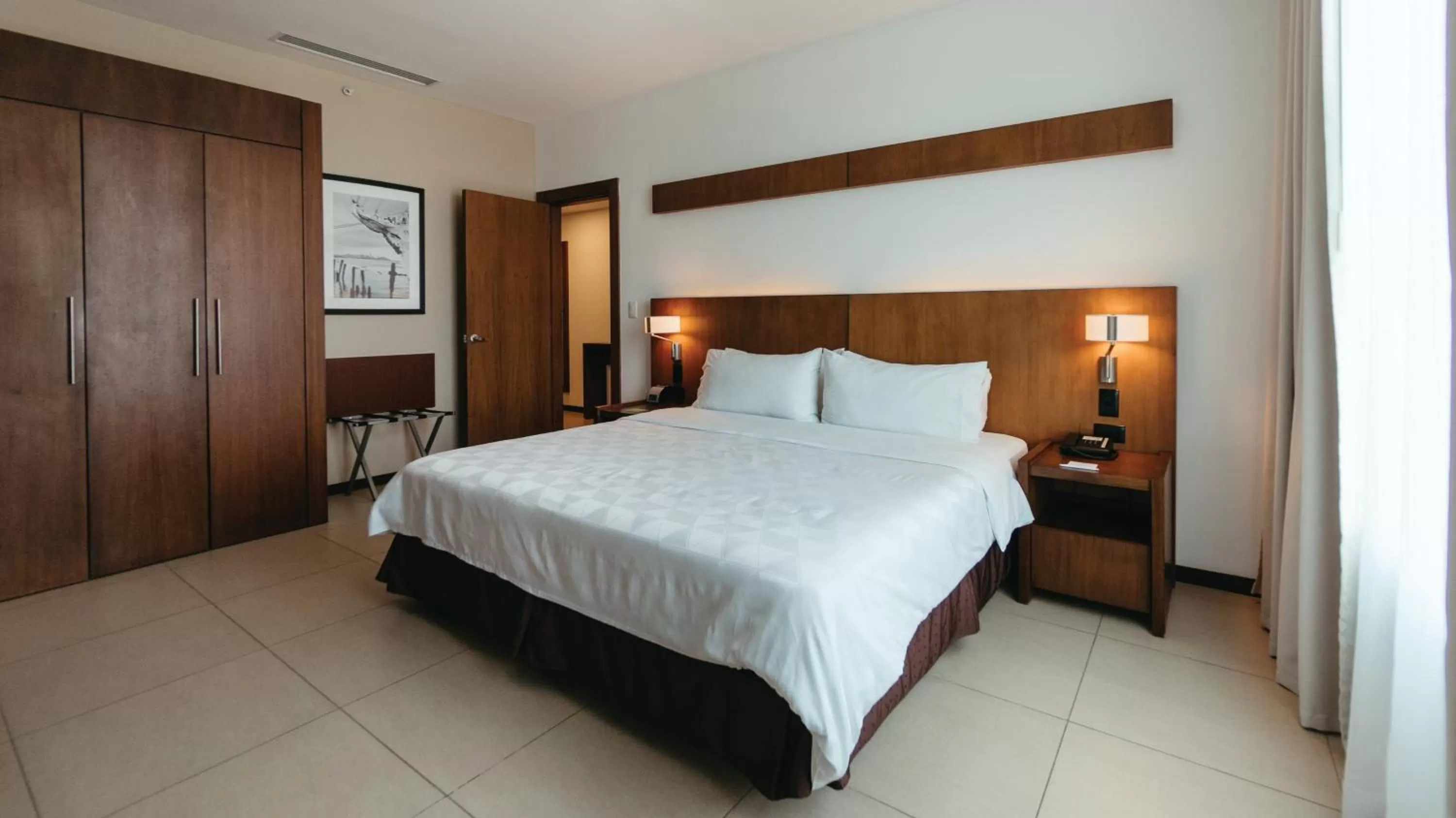 Photo of the whole room, Bed in Holiday Inn Guayaquil Airport by IHG