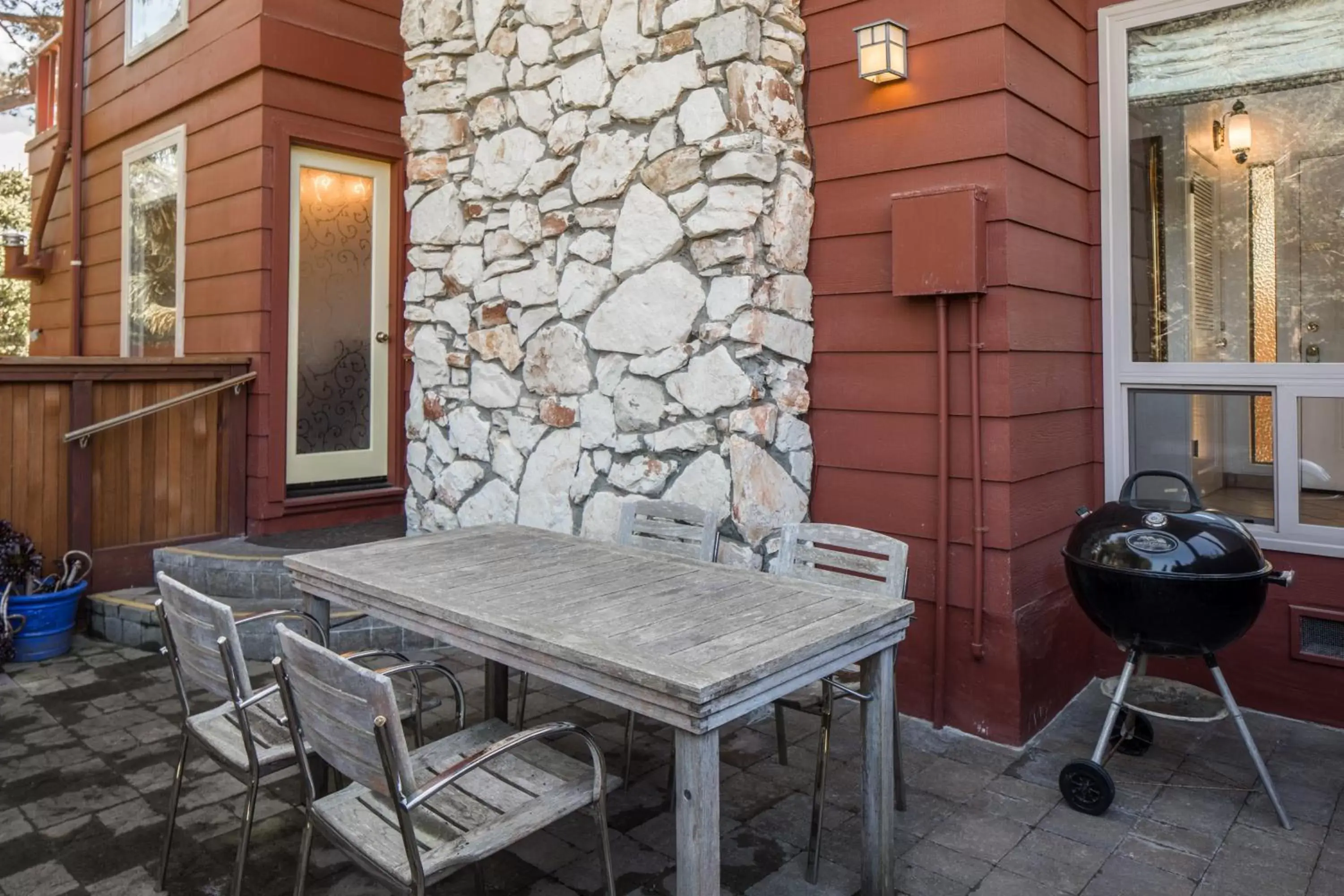 Patio in Andril Fireplace Cottages