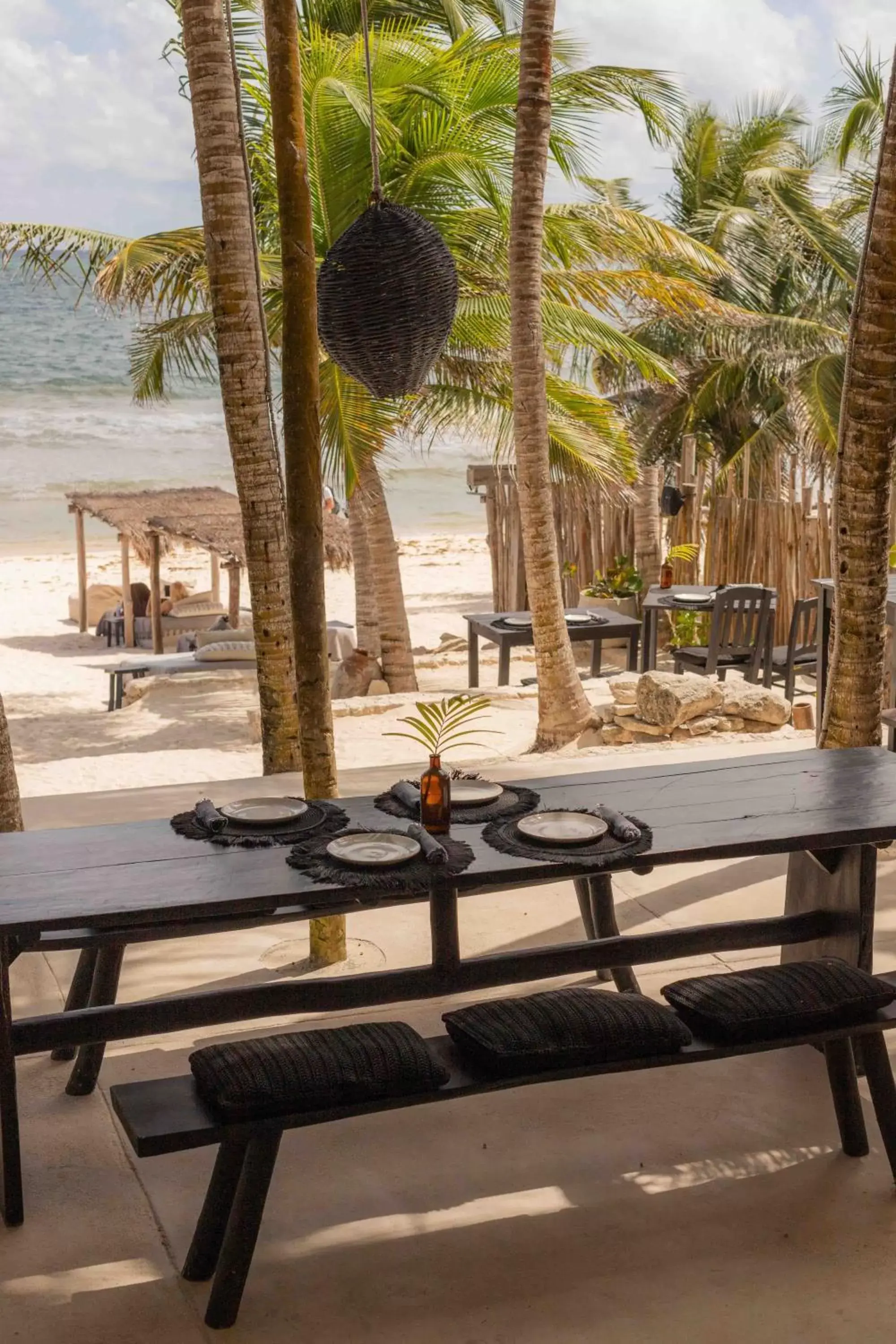 Restaurant/places to eat in NEST Tulum