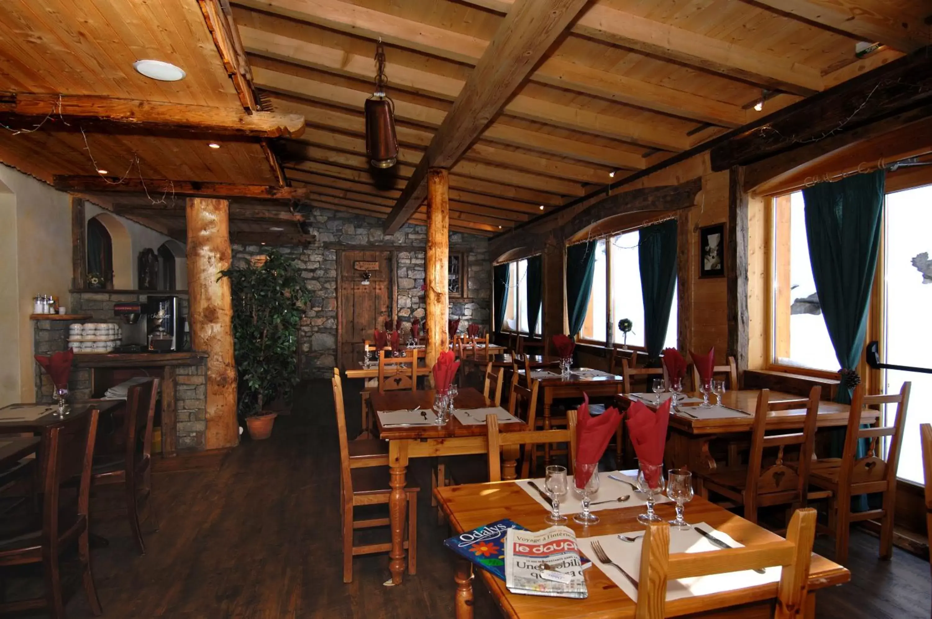 Restaurant/Places to Eat in Odalys Chalet Alpina