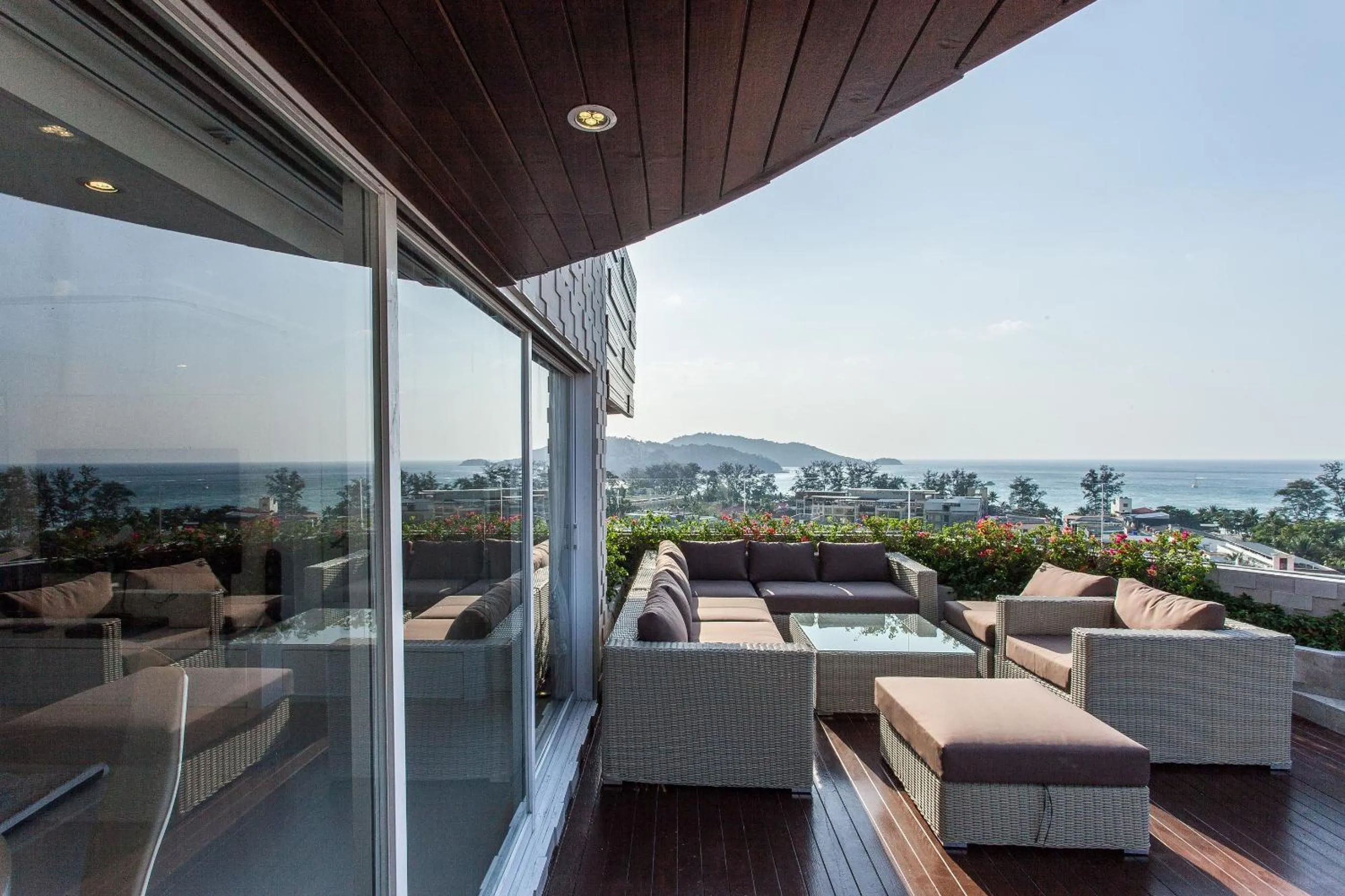 Patio in Patong Heritage Hotel Phuket - SHA Extra Plus