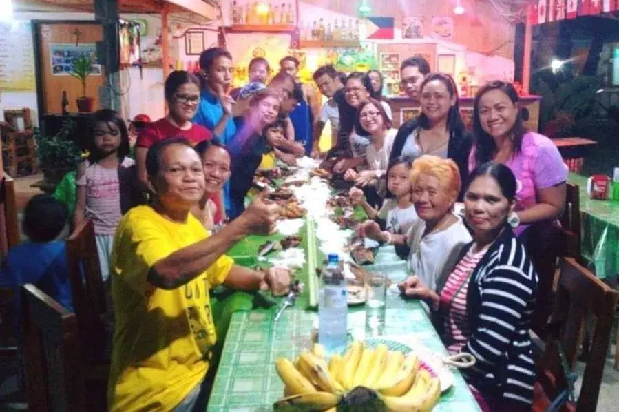 Family in Emok's Guest House