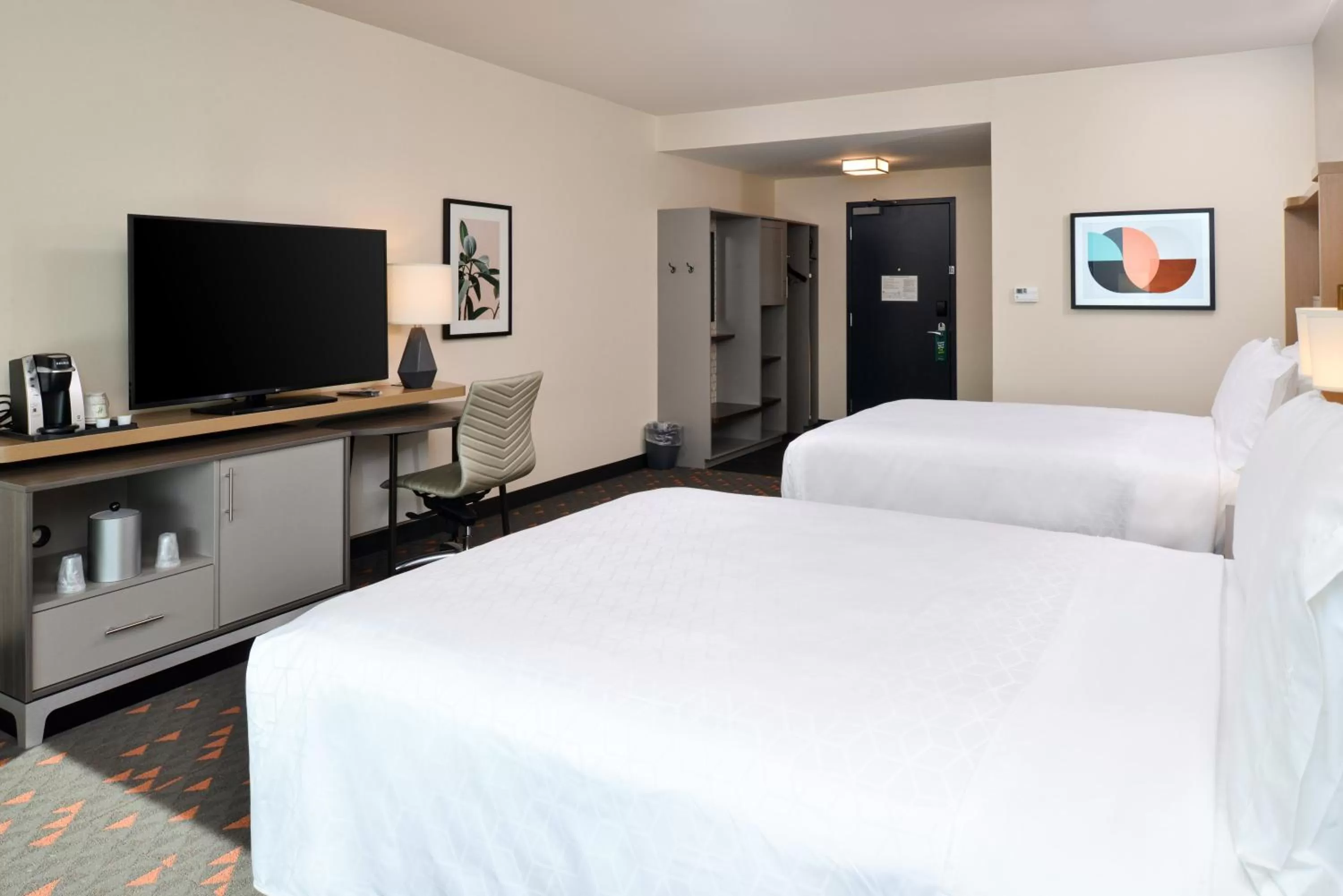 Photo of the whole room, Bed in Holiday Inn Fort Worth - Alliance by IHG