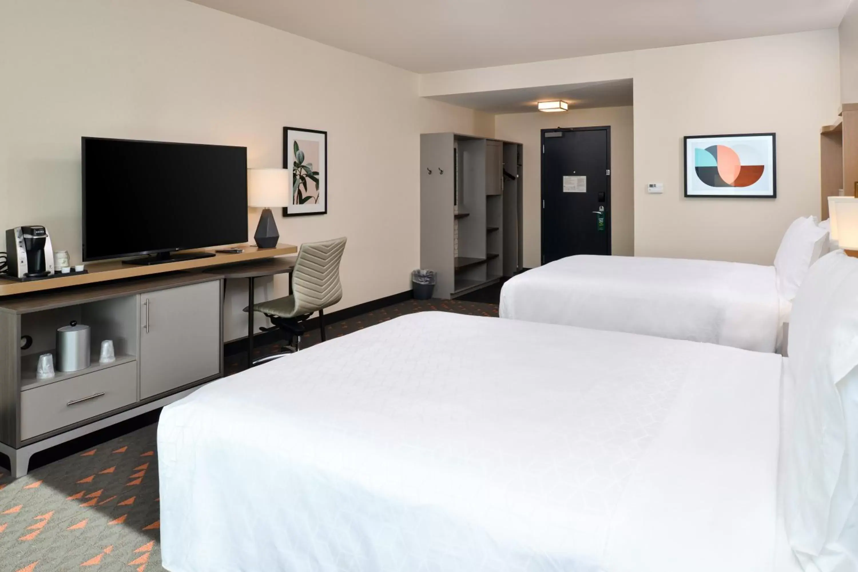Photo of the whole room, Bed in Holiday Inn - Fort Worth - Alliance, an IHG Hotel