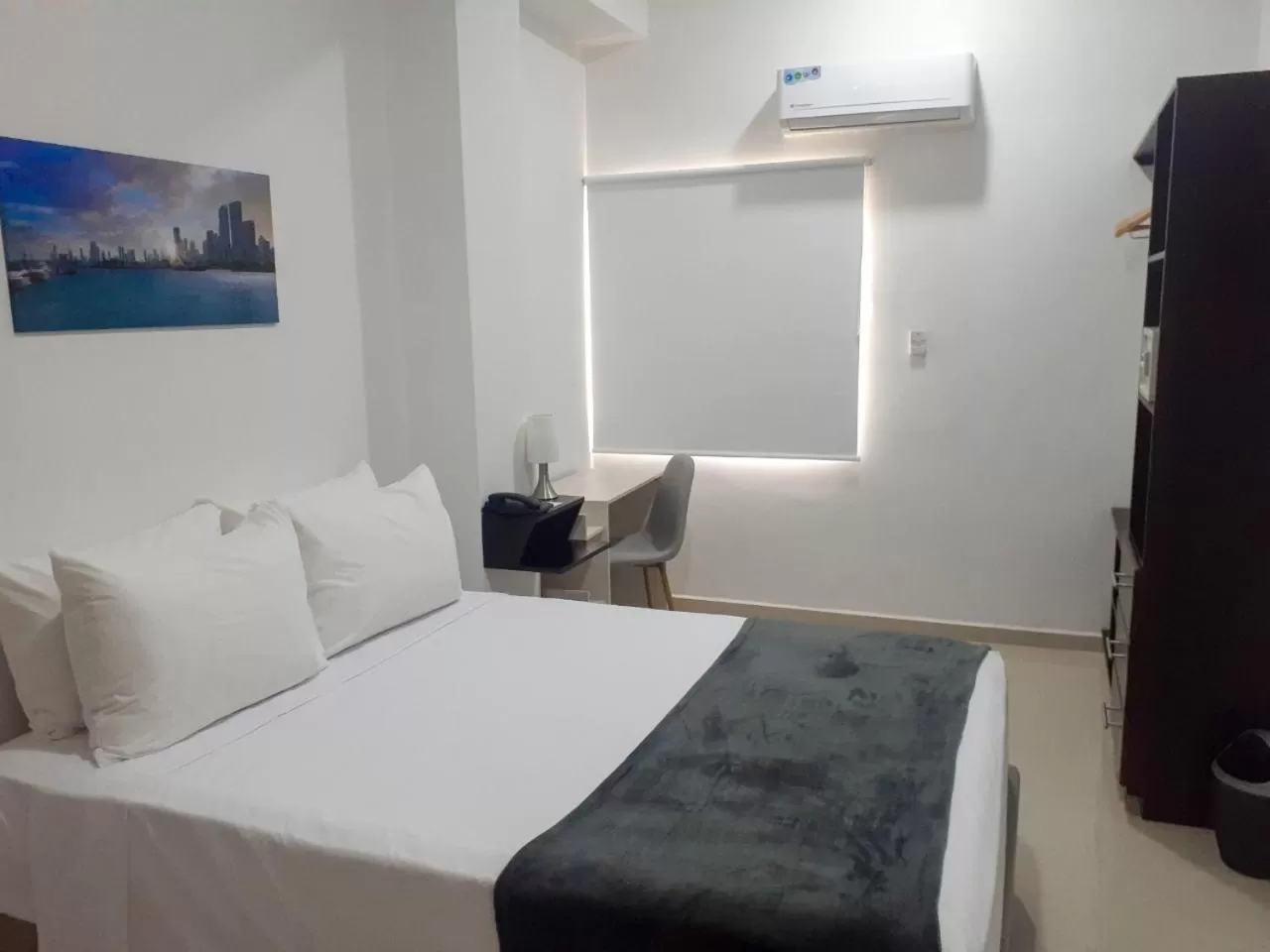 Bed in Hotel El Marqués De Manga