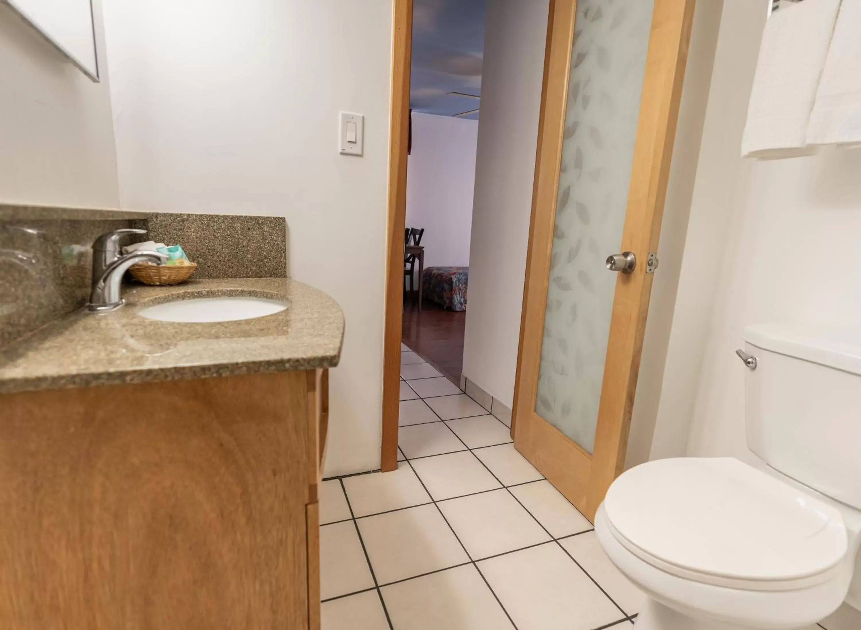 Bathroom in Holiday Surf Hotel (with full kitchen)