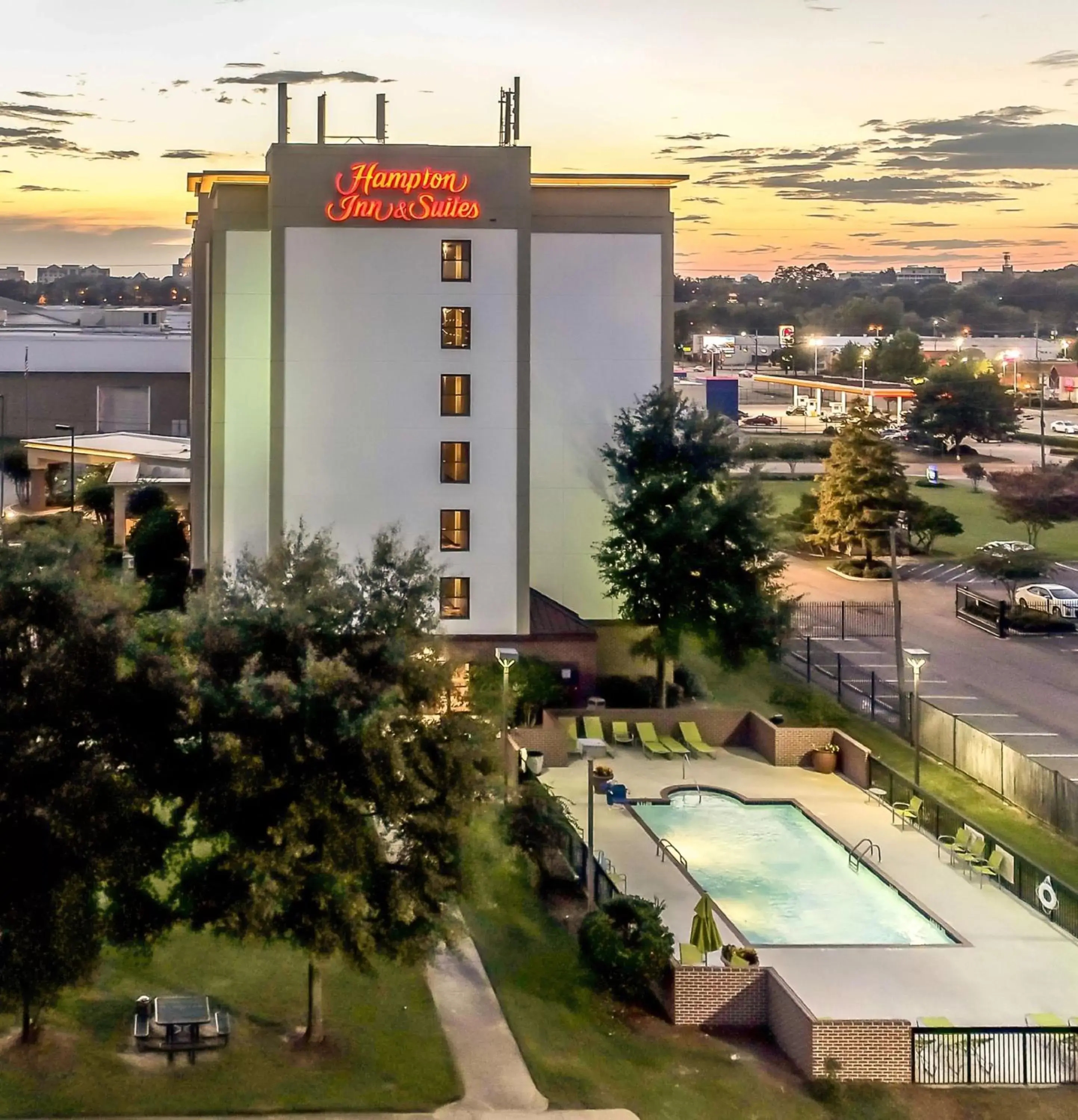 Property building, Pool View in Hampton Inn & Suites Jackson Coliseum