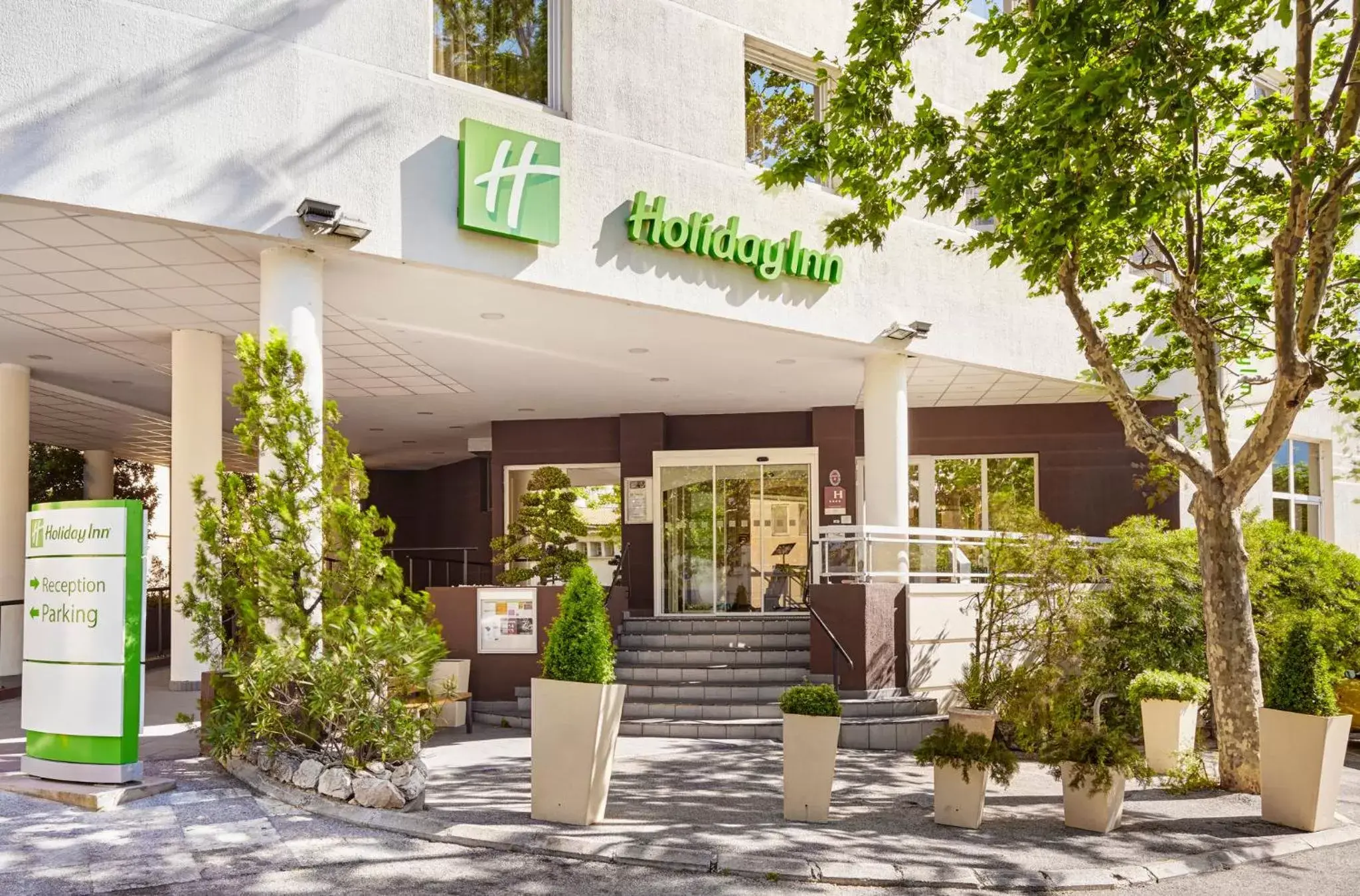 Property building in Holiday Inn Toulon City Centre, an IHG Hotel