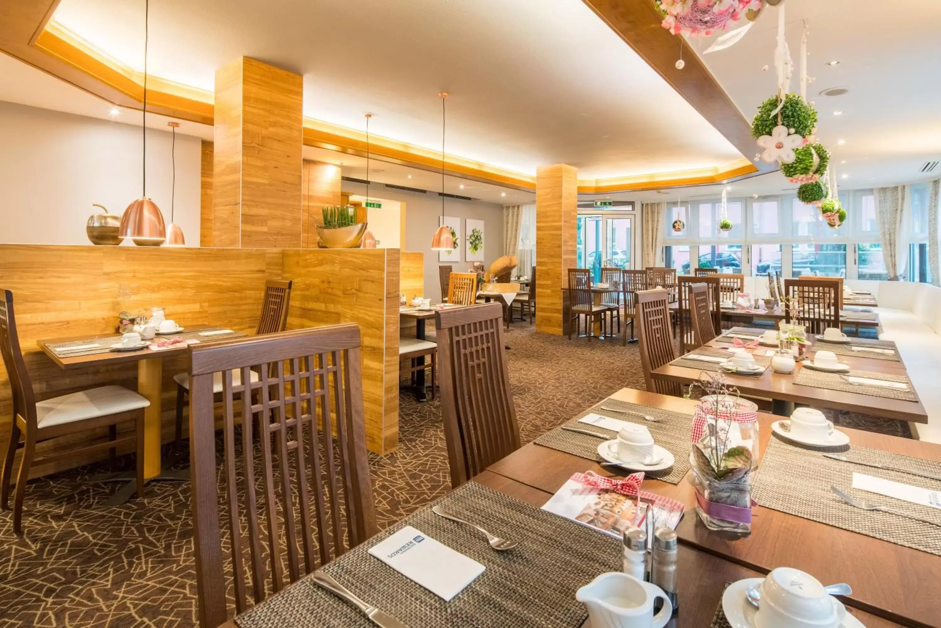 Dining area, Restaurant/Places to Eat in Best Western Plus Parkhotel Erding