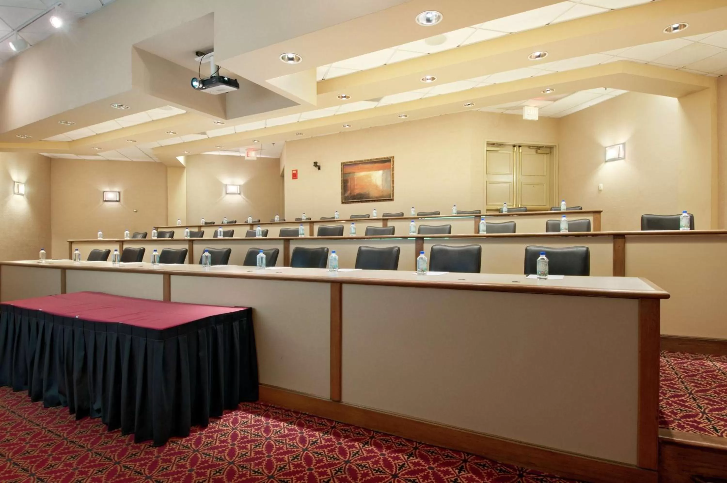 Meeting/conference room in Hilton Phoenix Airport