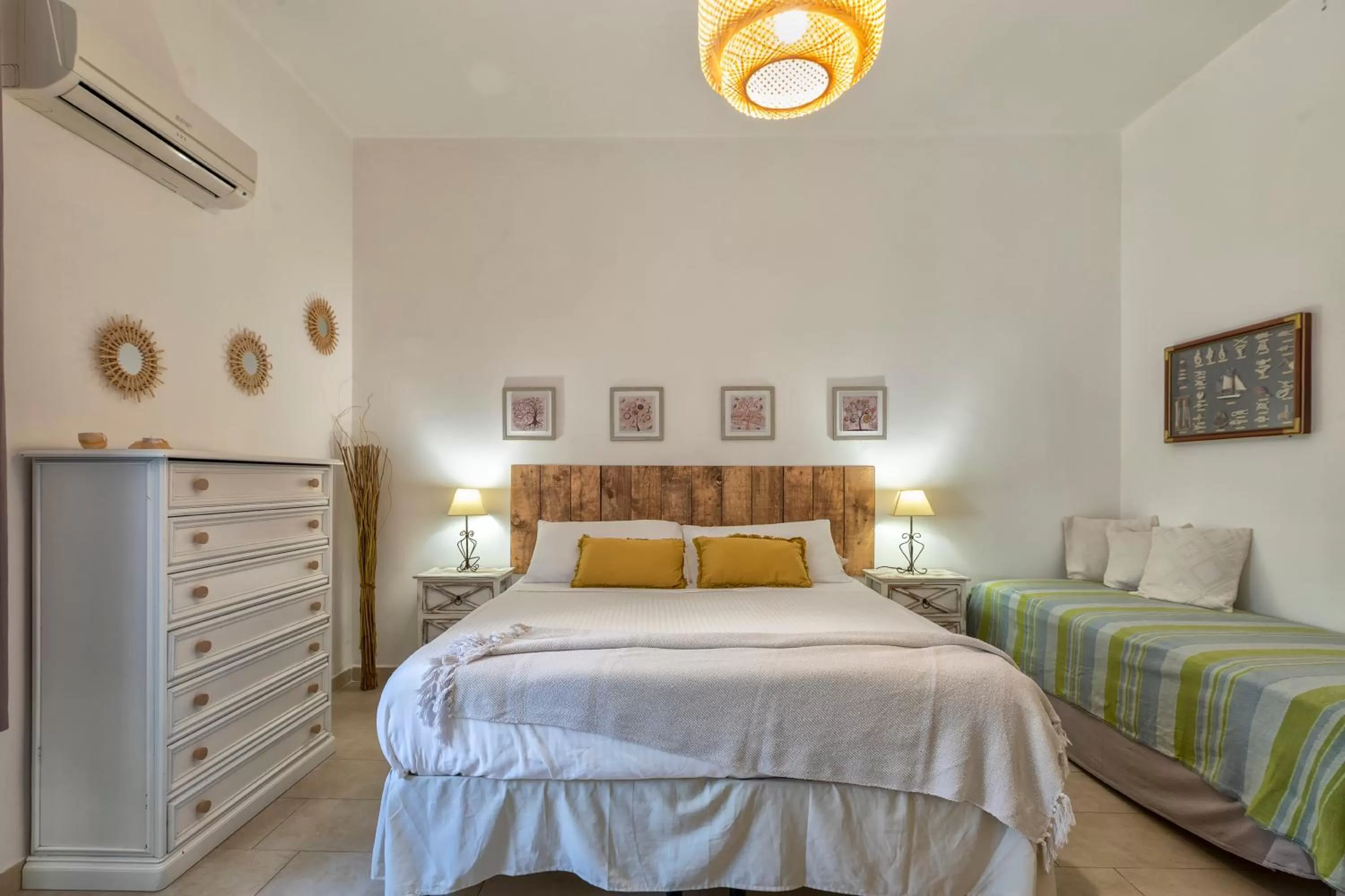 Photo of the whole room, Bed in B&B da Marianna