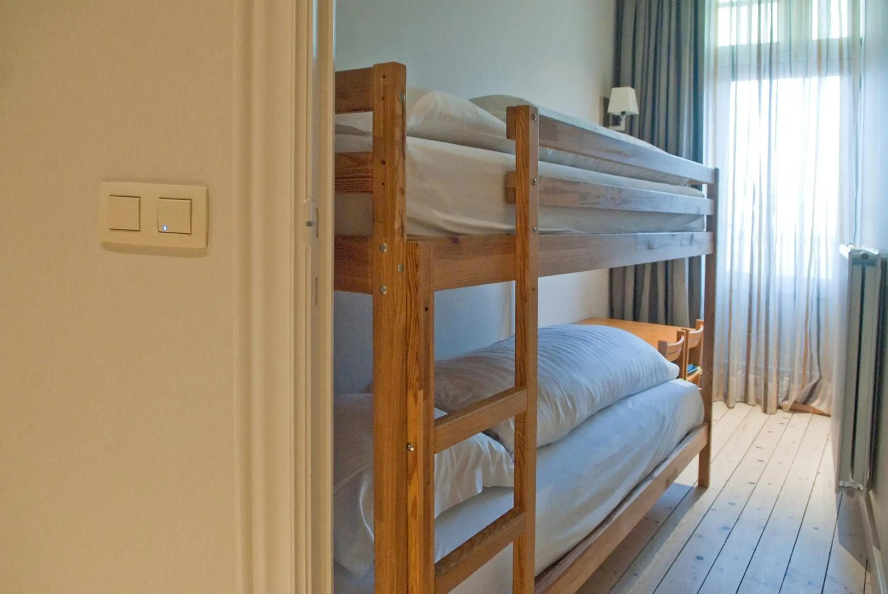 Bedroom, Bunk Bed in Grand Hotel Belle Vue