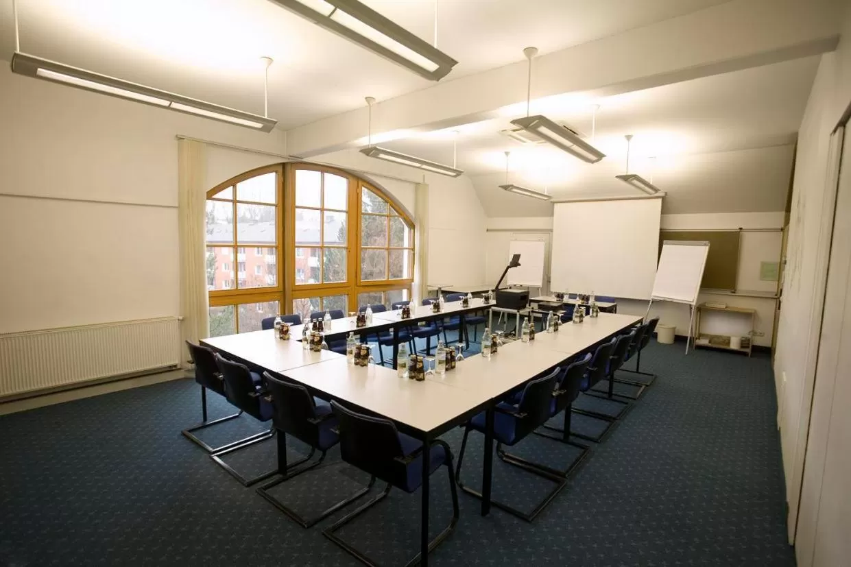 Business facilities in Hotel Am Kamin