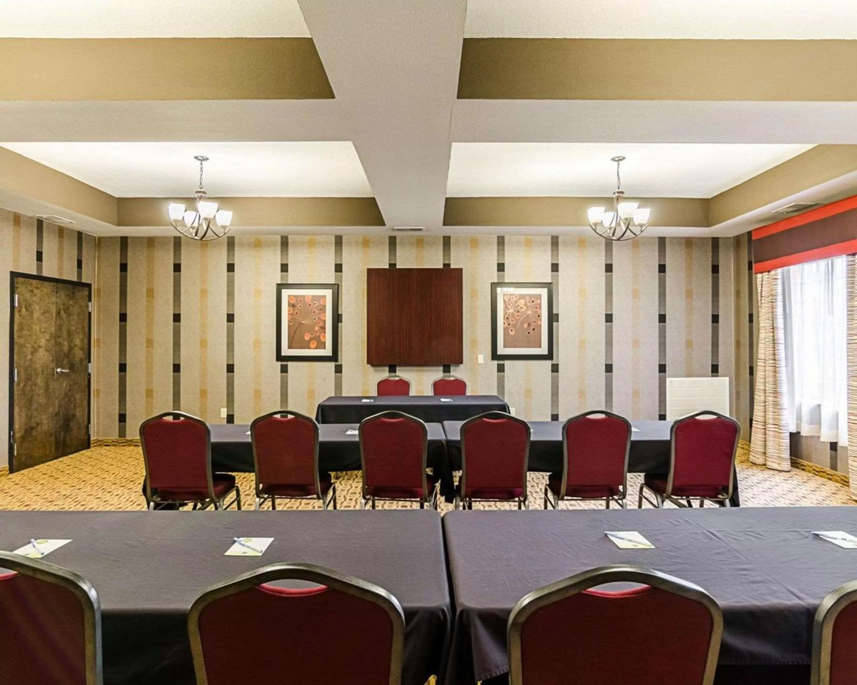 On site in Comfort Inn & Suites Lawrence - University Area