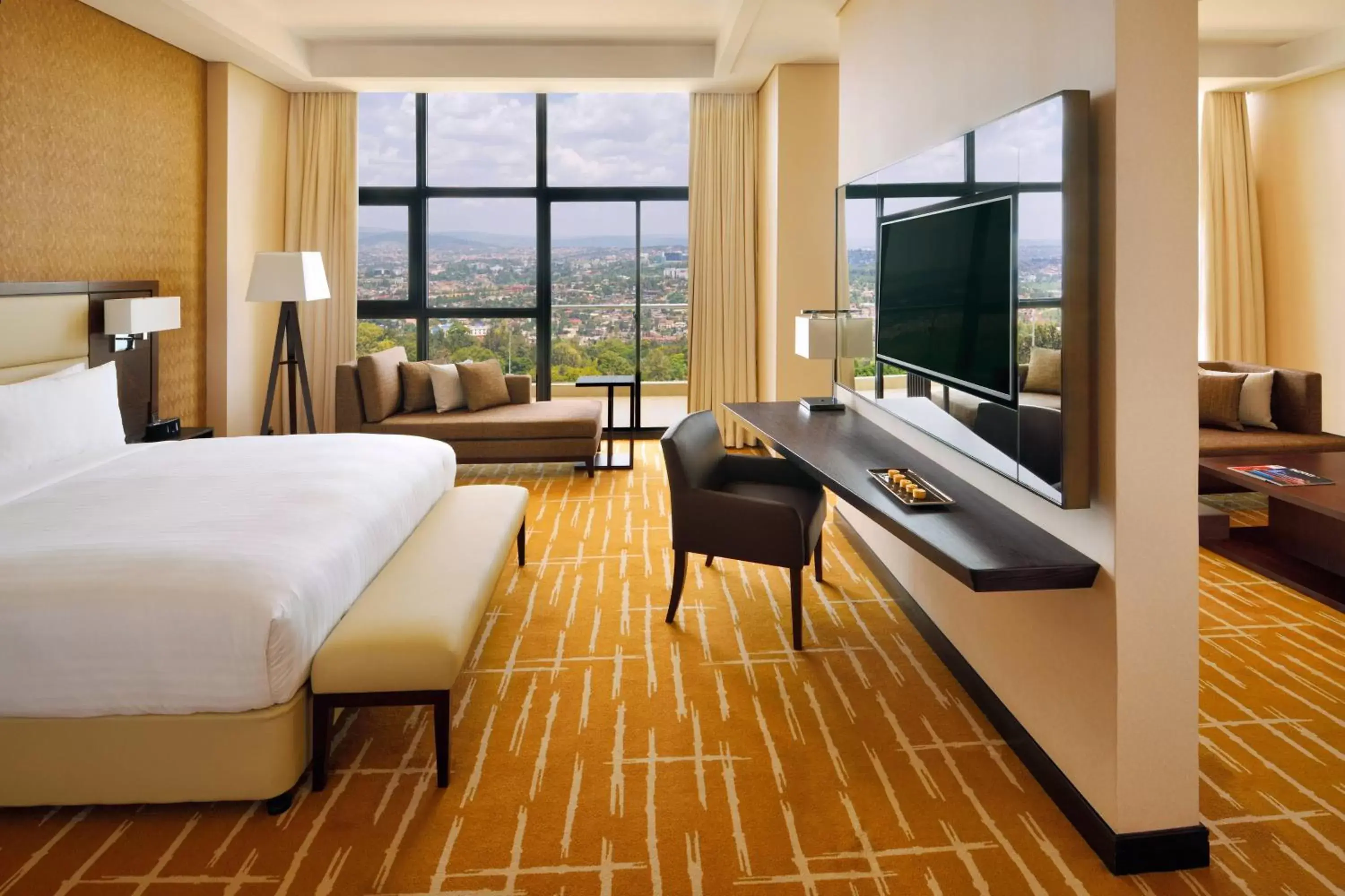 Bedroom, TV/Entertainment Center in Kigali Marriott Hotel