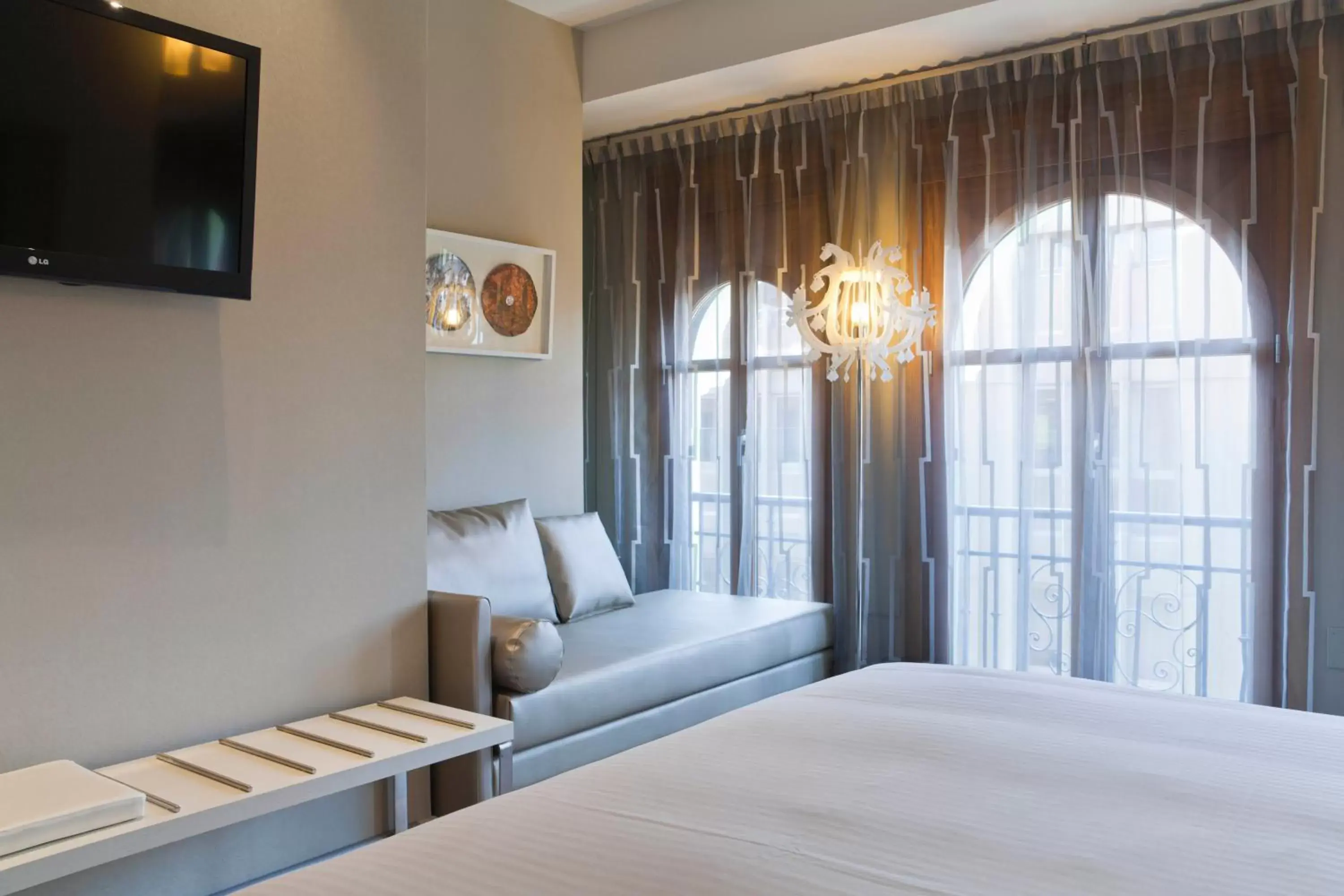 Bedroom, Bed in Hotel & Spa Princesa Munia