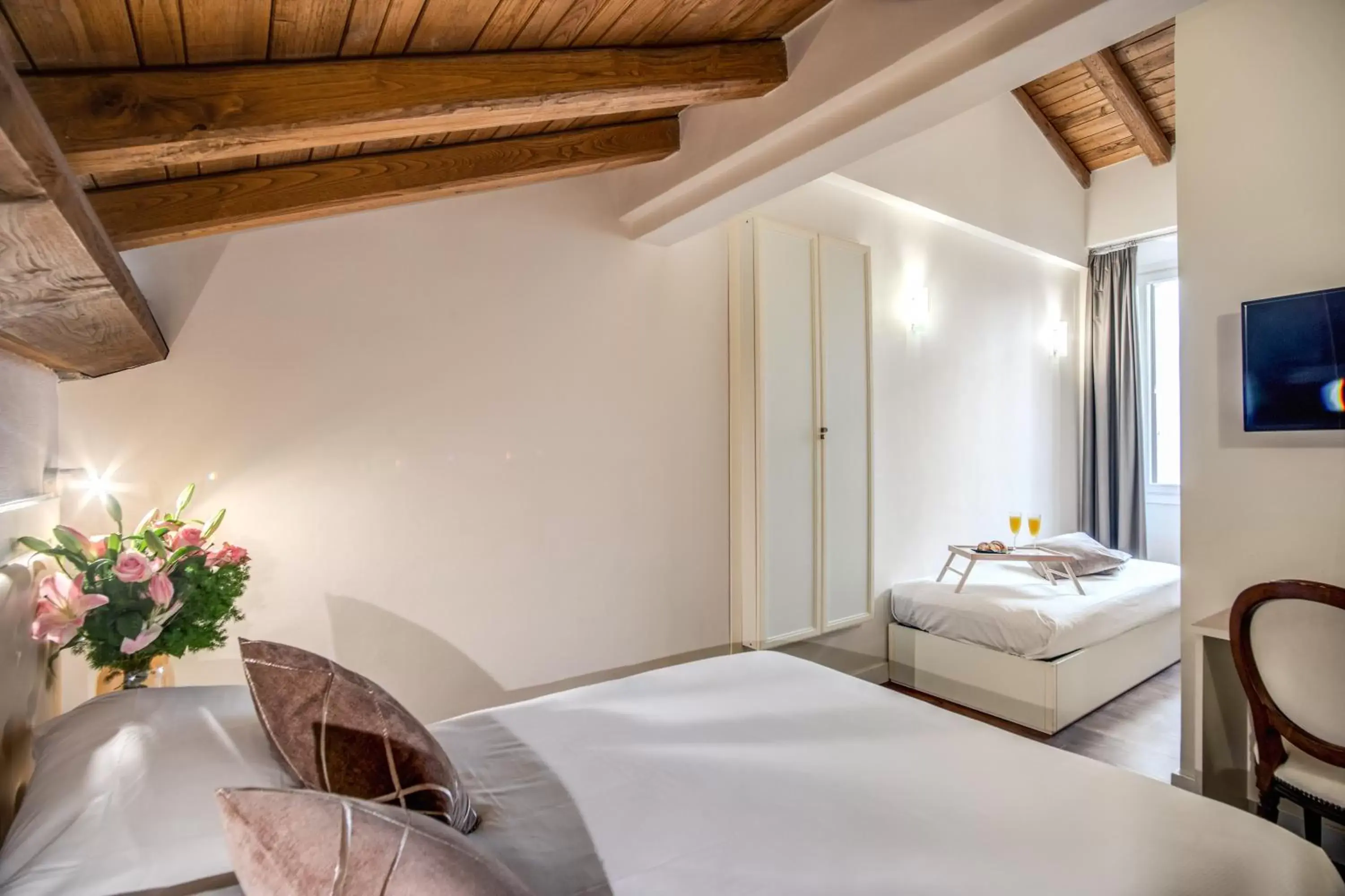 Bed in Hotel San Silvestro