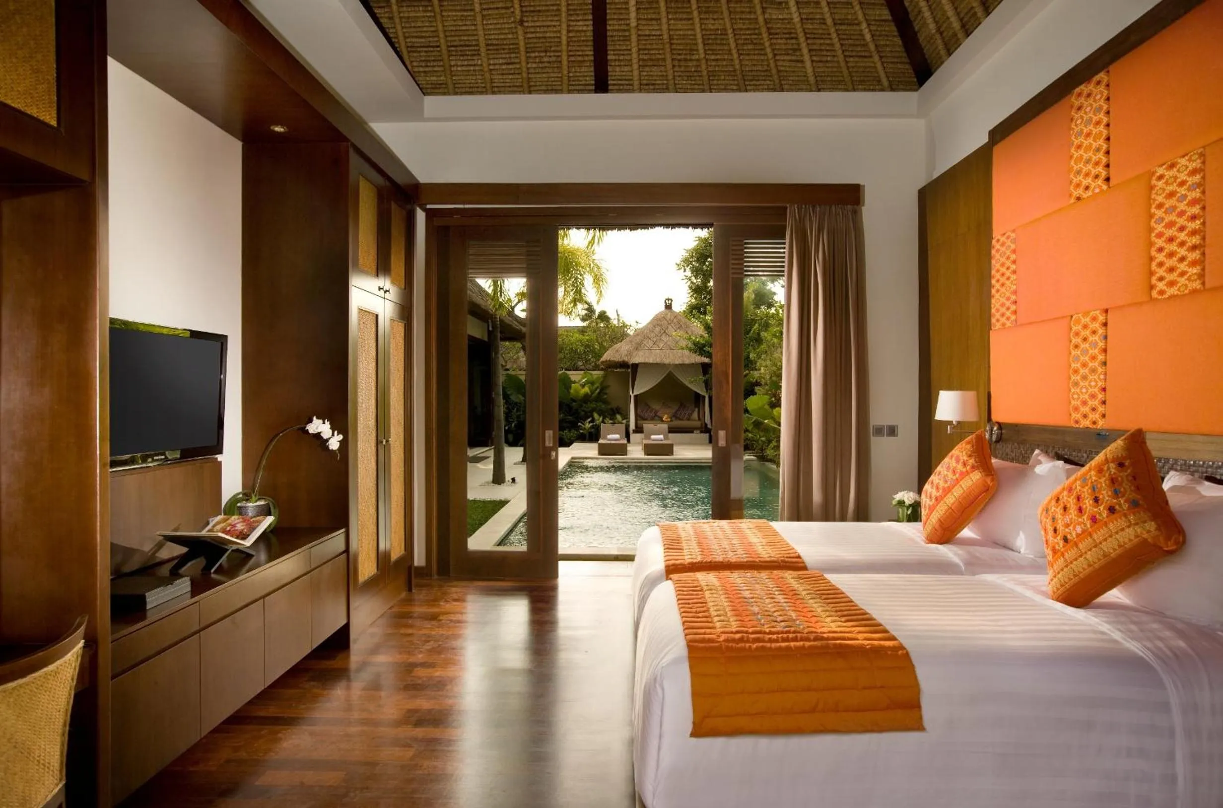 Bedroom, Bed in Mahagiri Villas Sanur