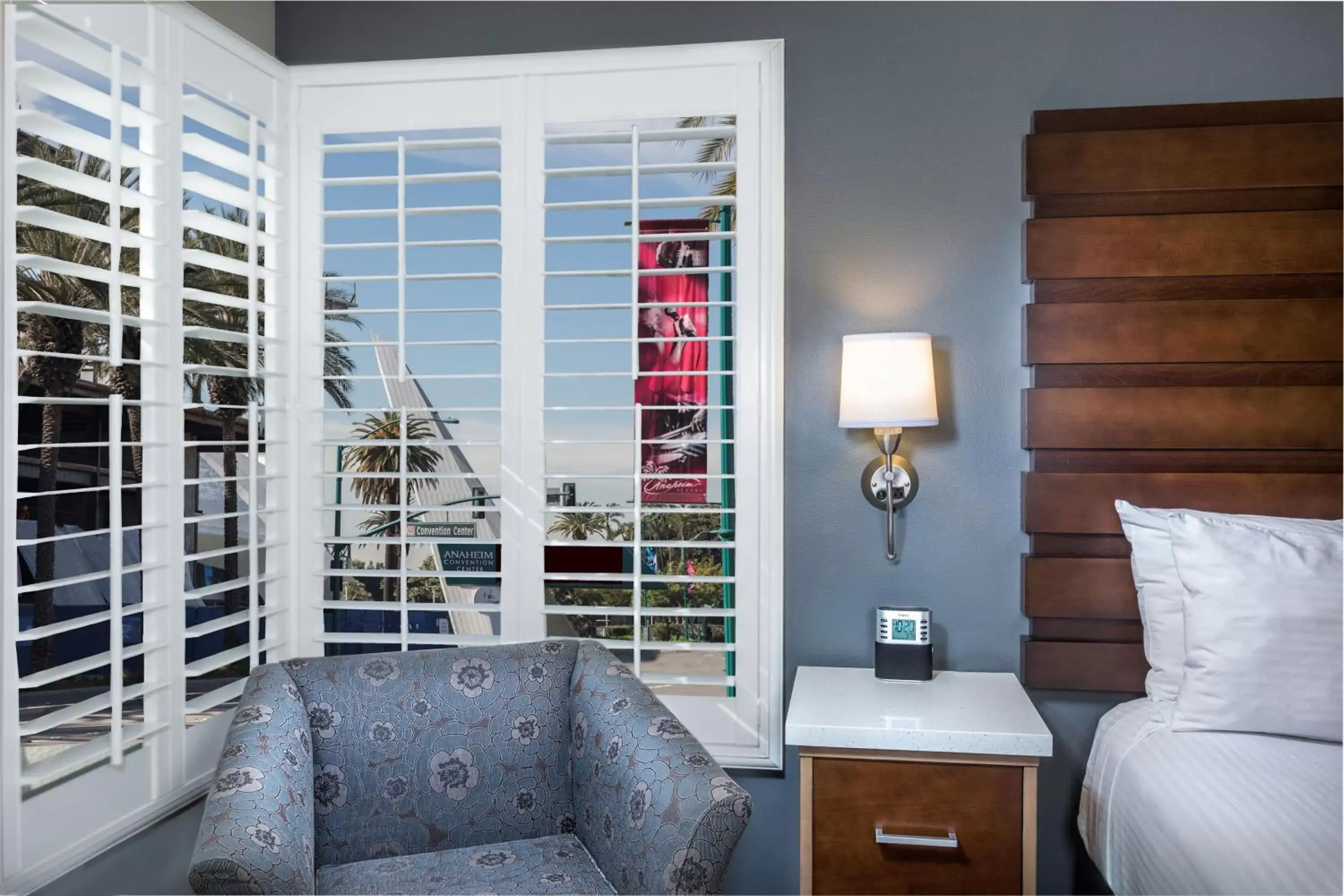 Bed in Desert Palms Hotel & Suites Anaheim Resort Bed in Desert Palms Hotel & Suites Anaheim Resort