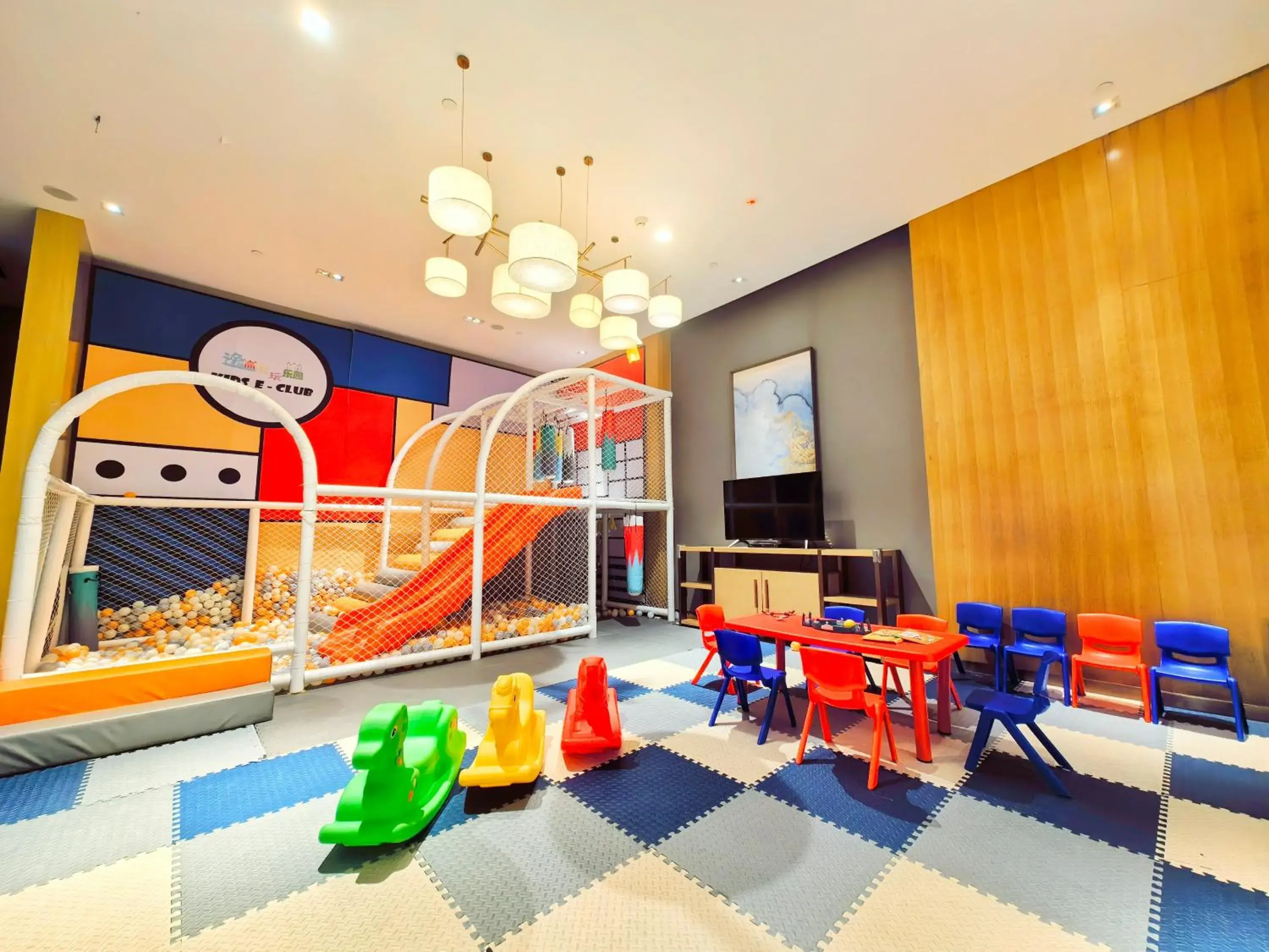 Children play ground, Kid's Club in DoubleTree By Hilton Ningbo Beilun