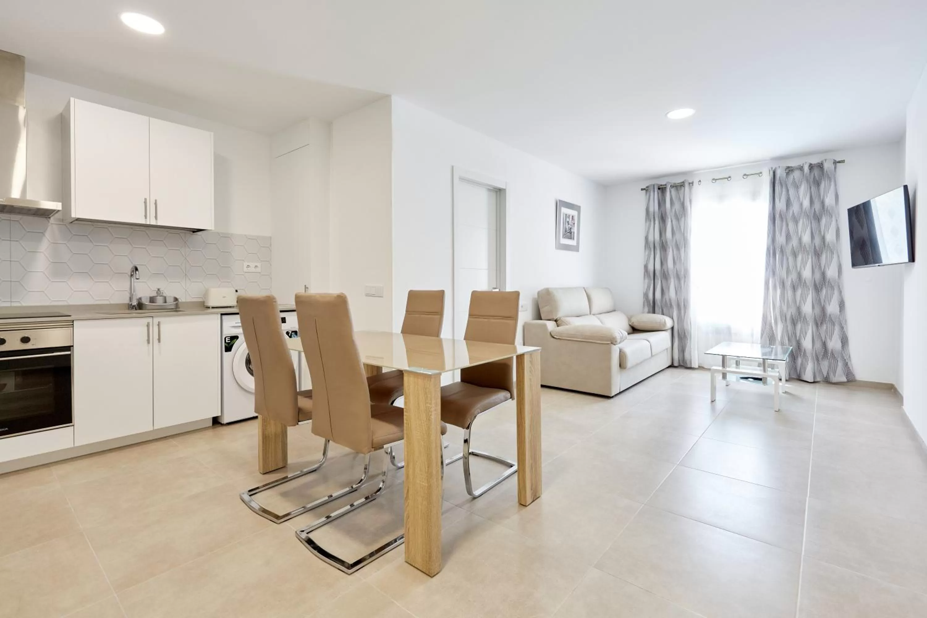 TV and multimedia in Sonrisa Deluxe Apartments, Levante