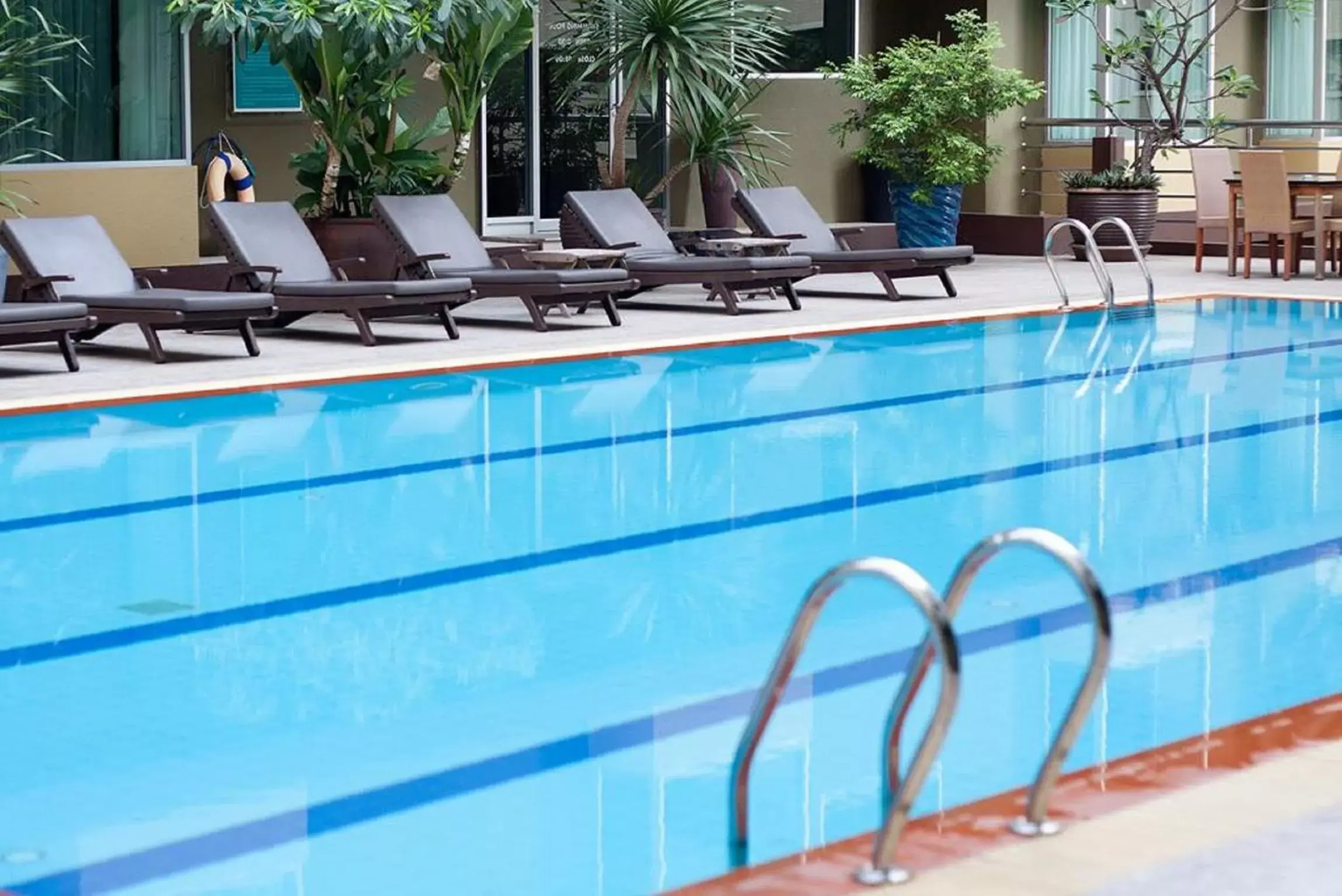 Swimming Pool in Dynasty Grande Hotel