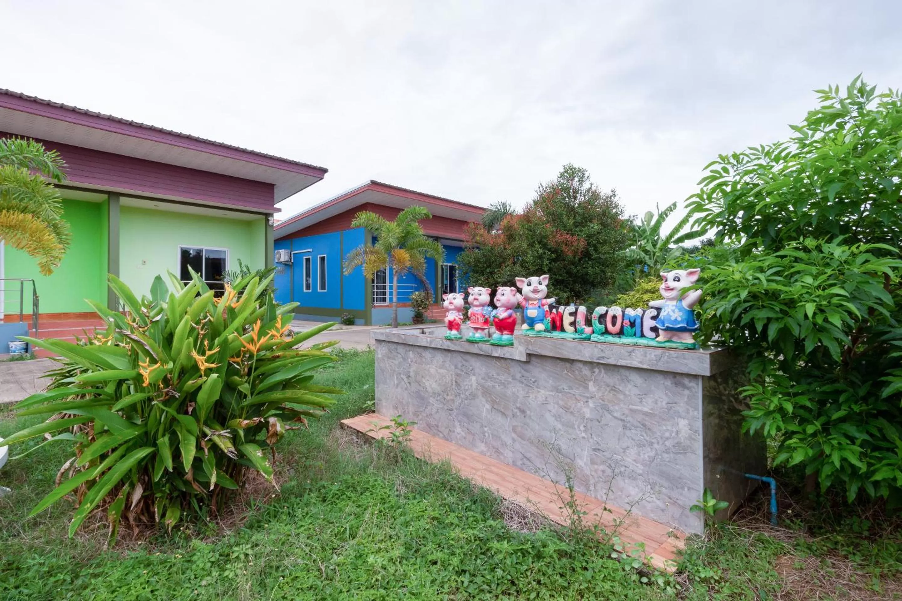 Facade/entrance, Property Building in OYO 1044 Vassana Resort