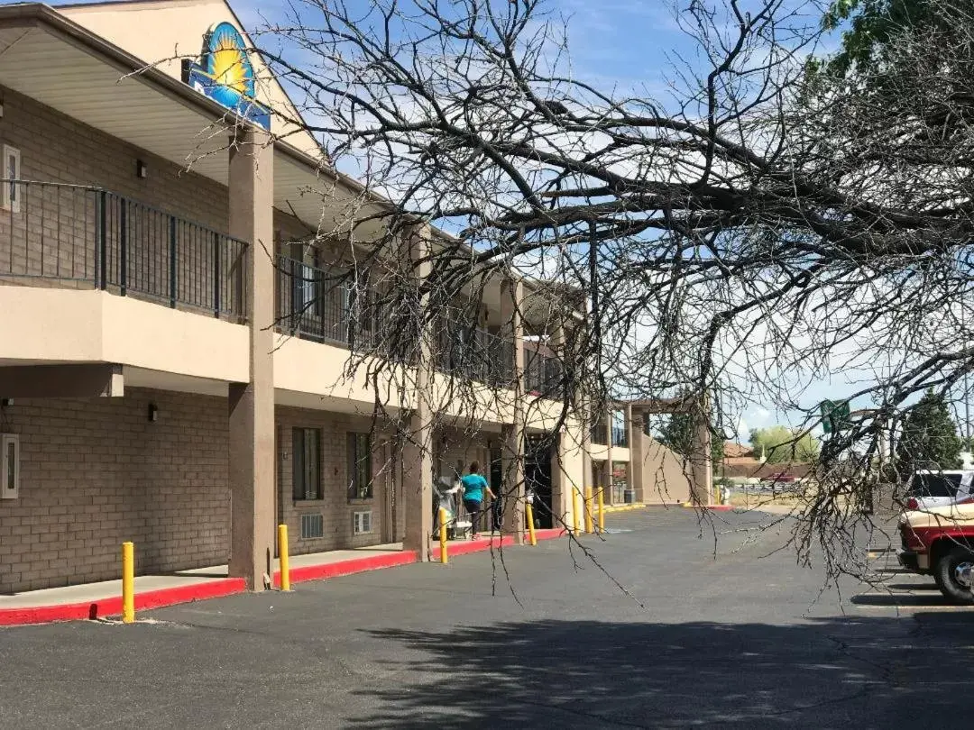 Property Building in Days Inn by Wyndham Albuquerque West