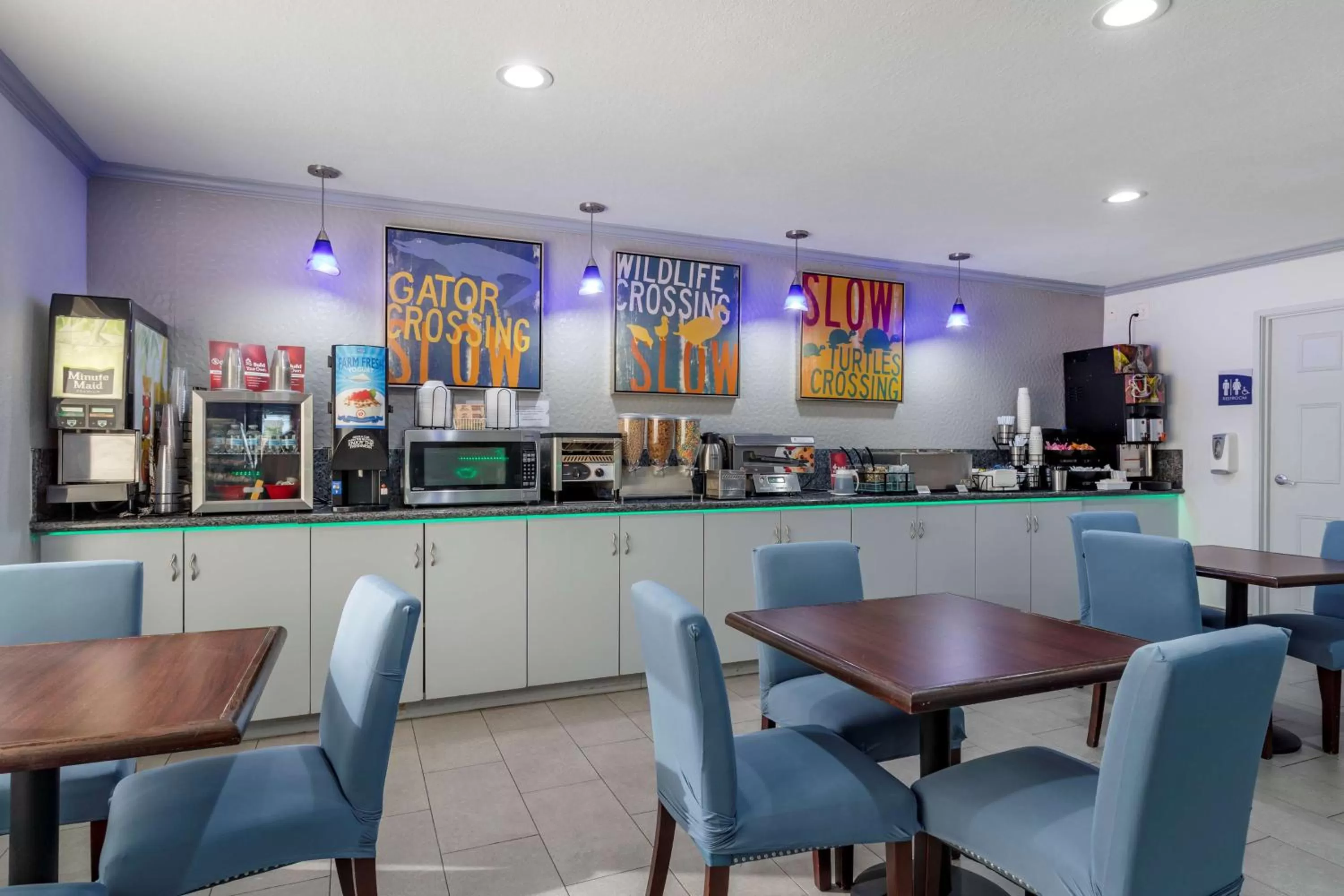 Breakfast in Best Western Plus Orange County