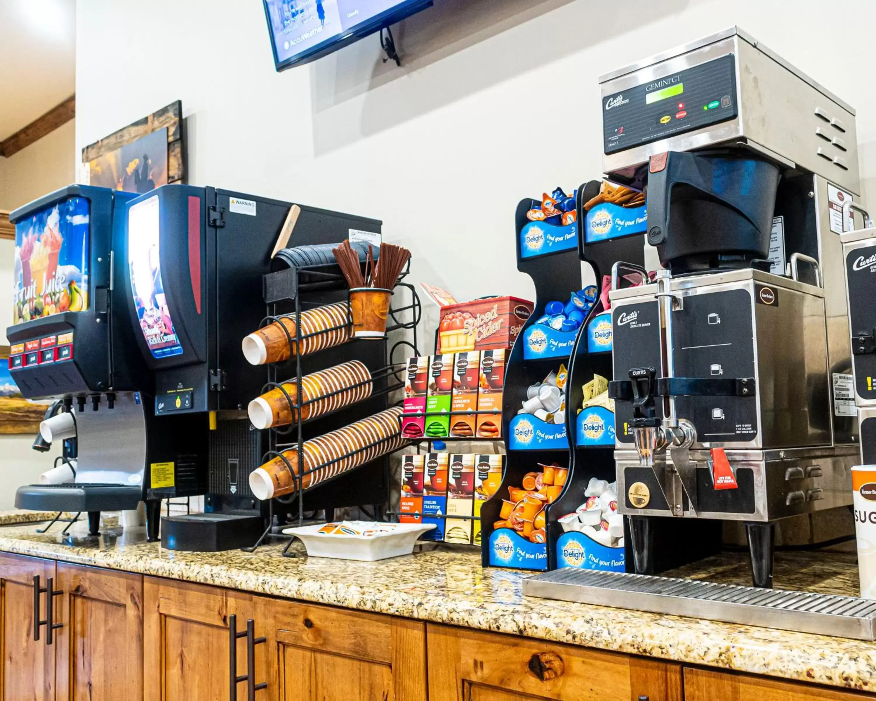 Continental breakfast in Sawtelle Mountain Resort Continental breakfast in Sawtelle Mountain Resort