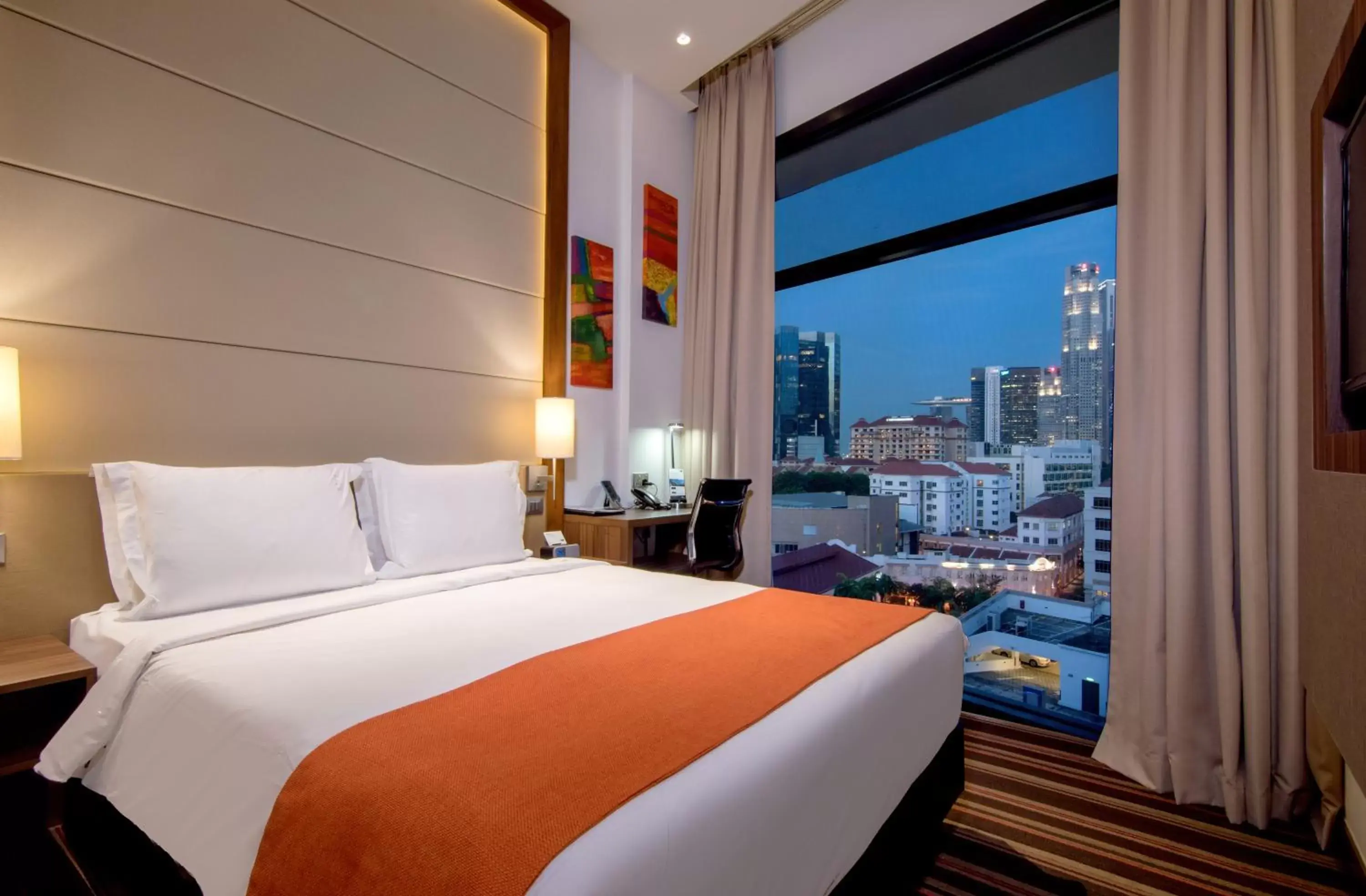 Bed in Holiday Inn Express Singapore Clarke Quay by IHG Bed in Holiday Inn Express Singapore Clarke Quay by IHG