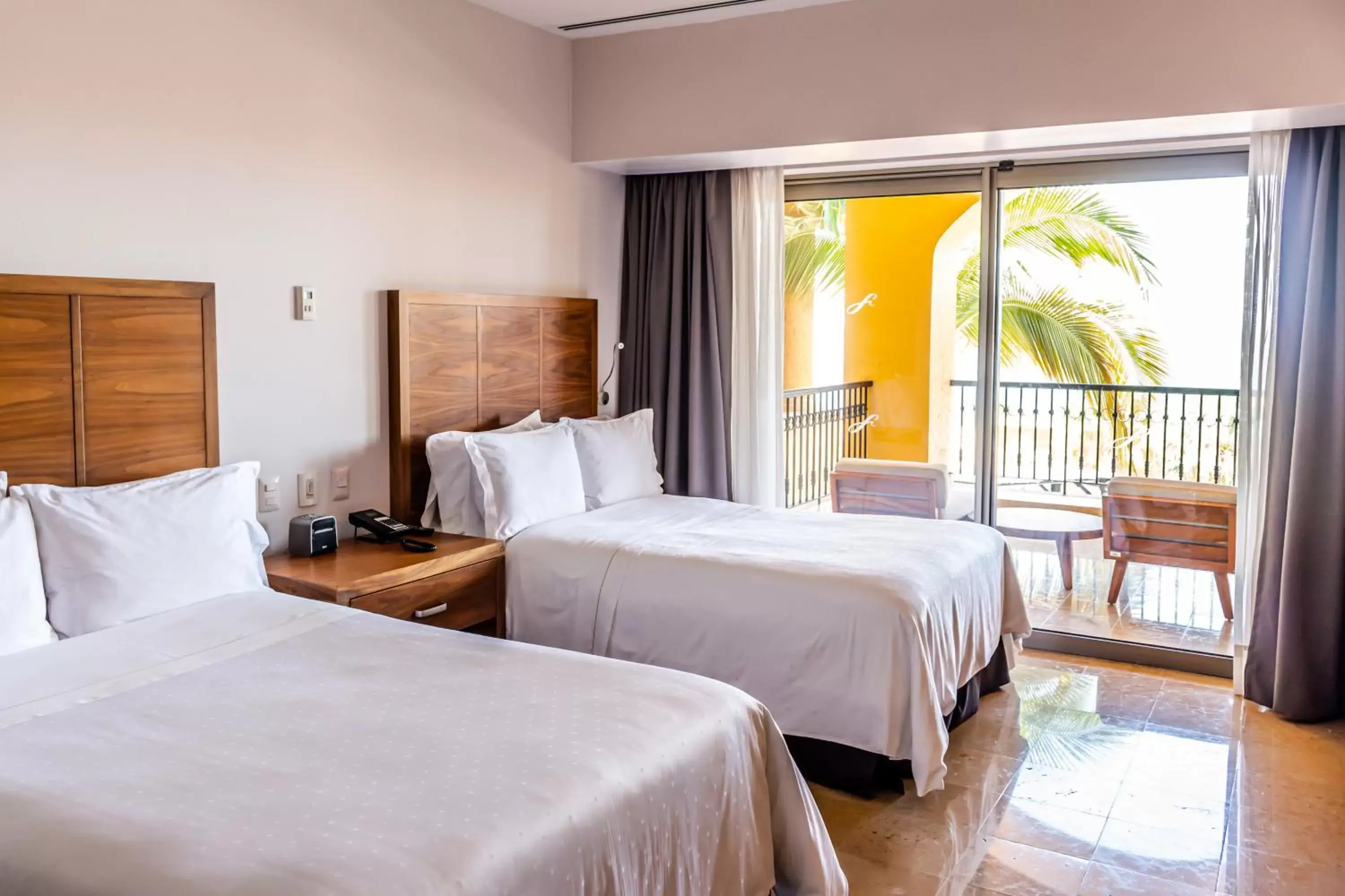 Bedroom, Bed in Grand Fiesta Americana Los Cabos All Inclusive Golf & Spa