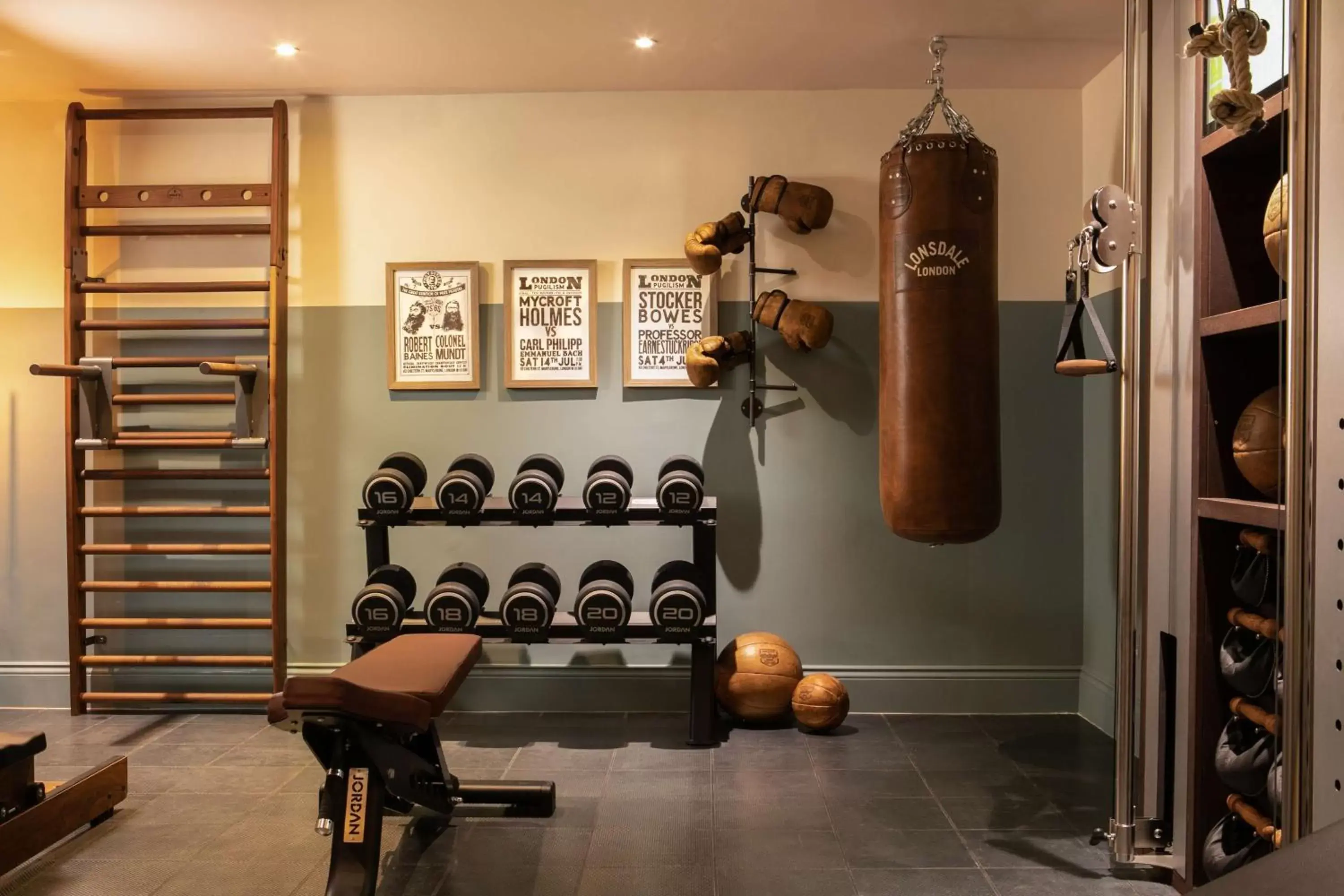 Spa and wellness centre/facilities, Fitness Center/Facilities in Holmes Hotel London