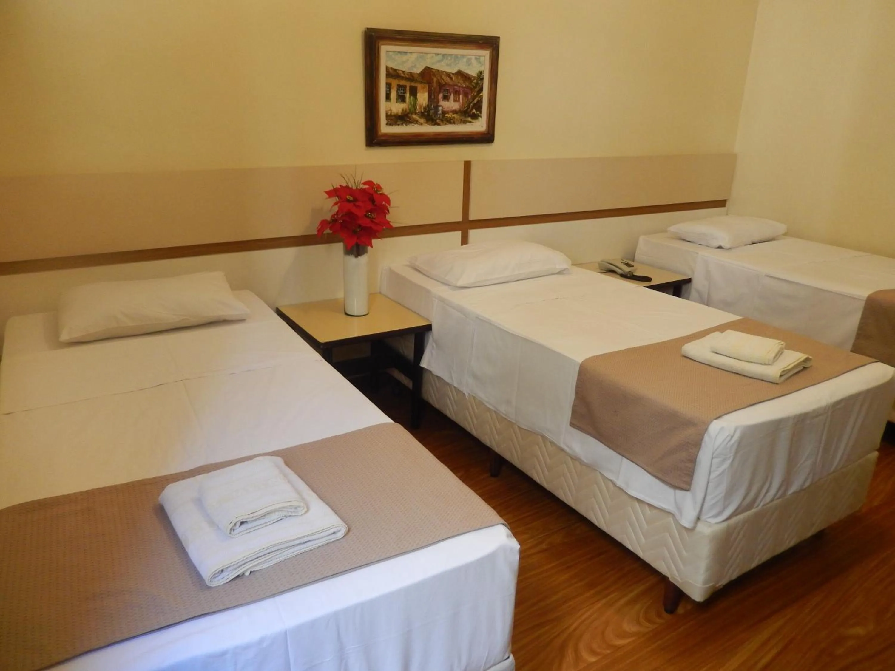 Bed in Hotel Metropole